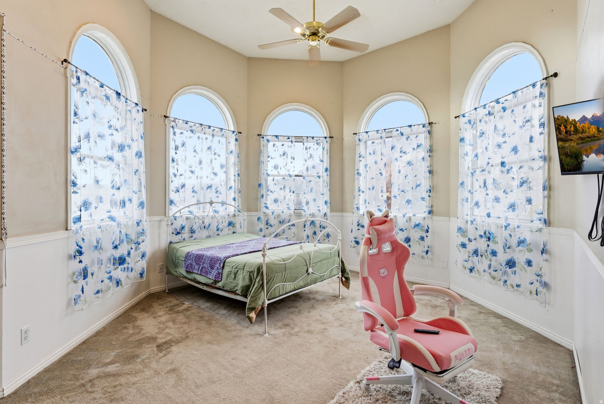 main property photo 28