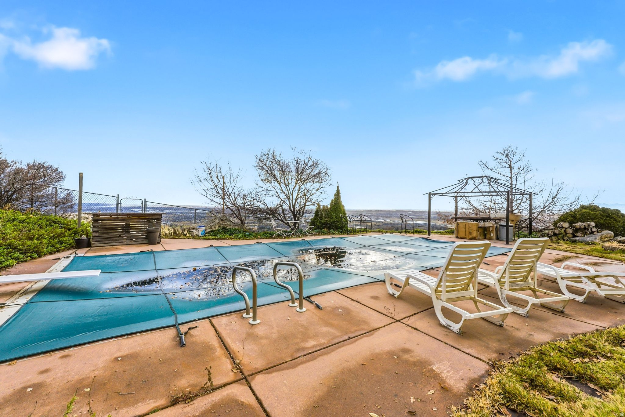 main property photo 47