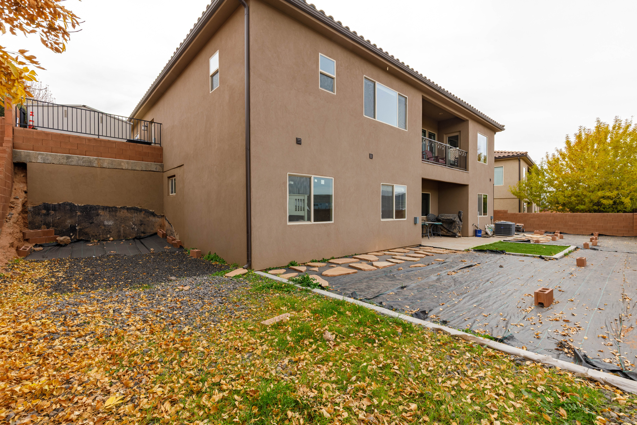 main property photo 37