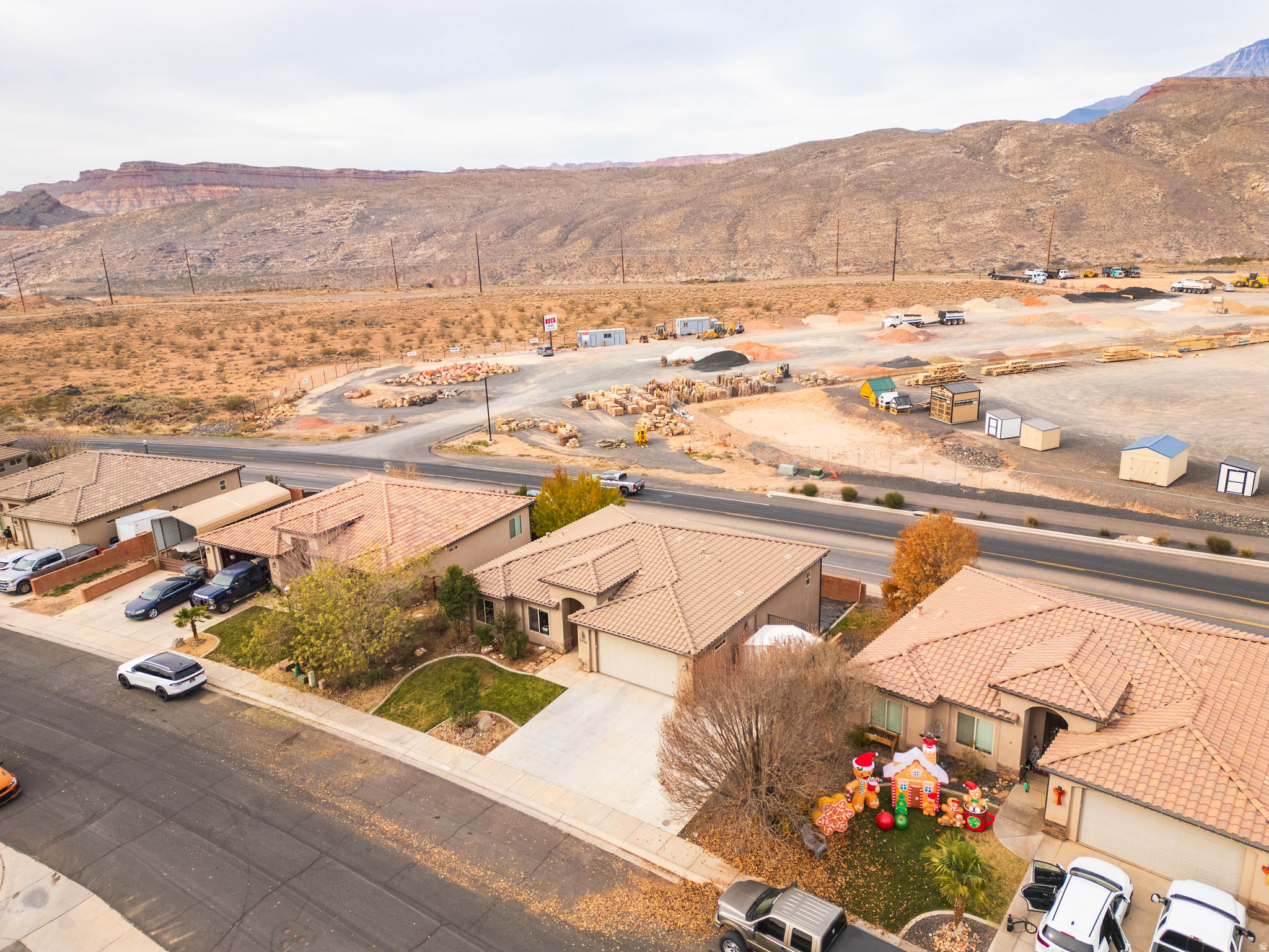 main property photo 44