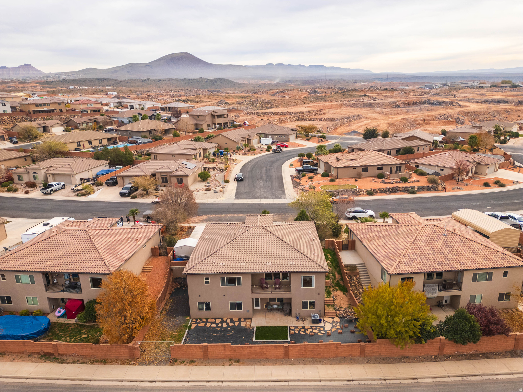 main property photo 47