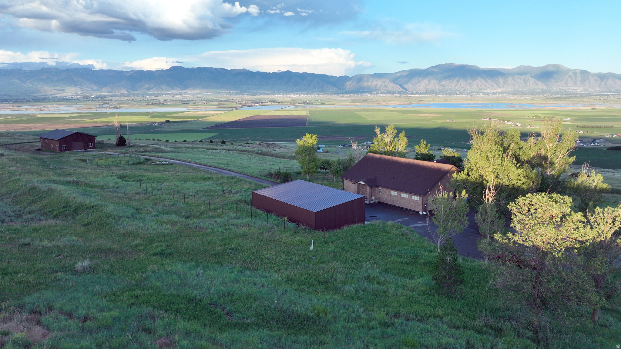 main property photo 26