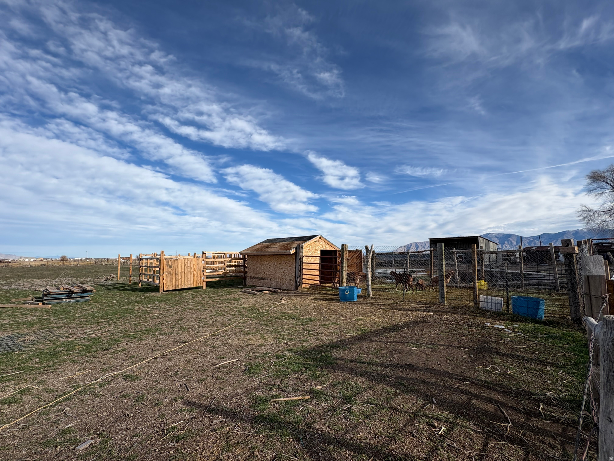 main property photo 22