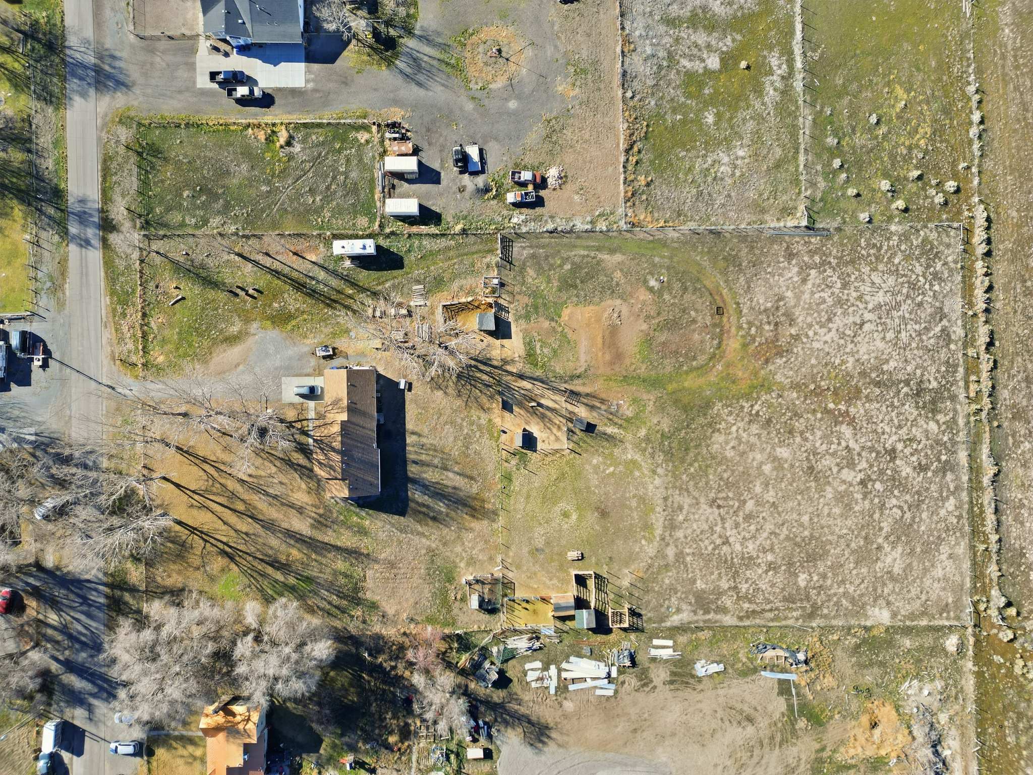 main property photo 36