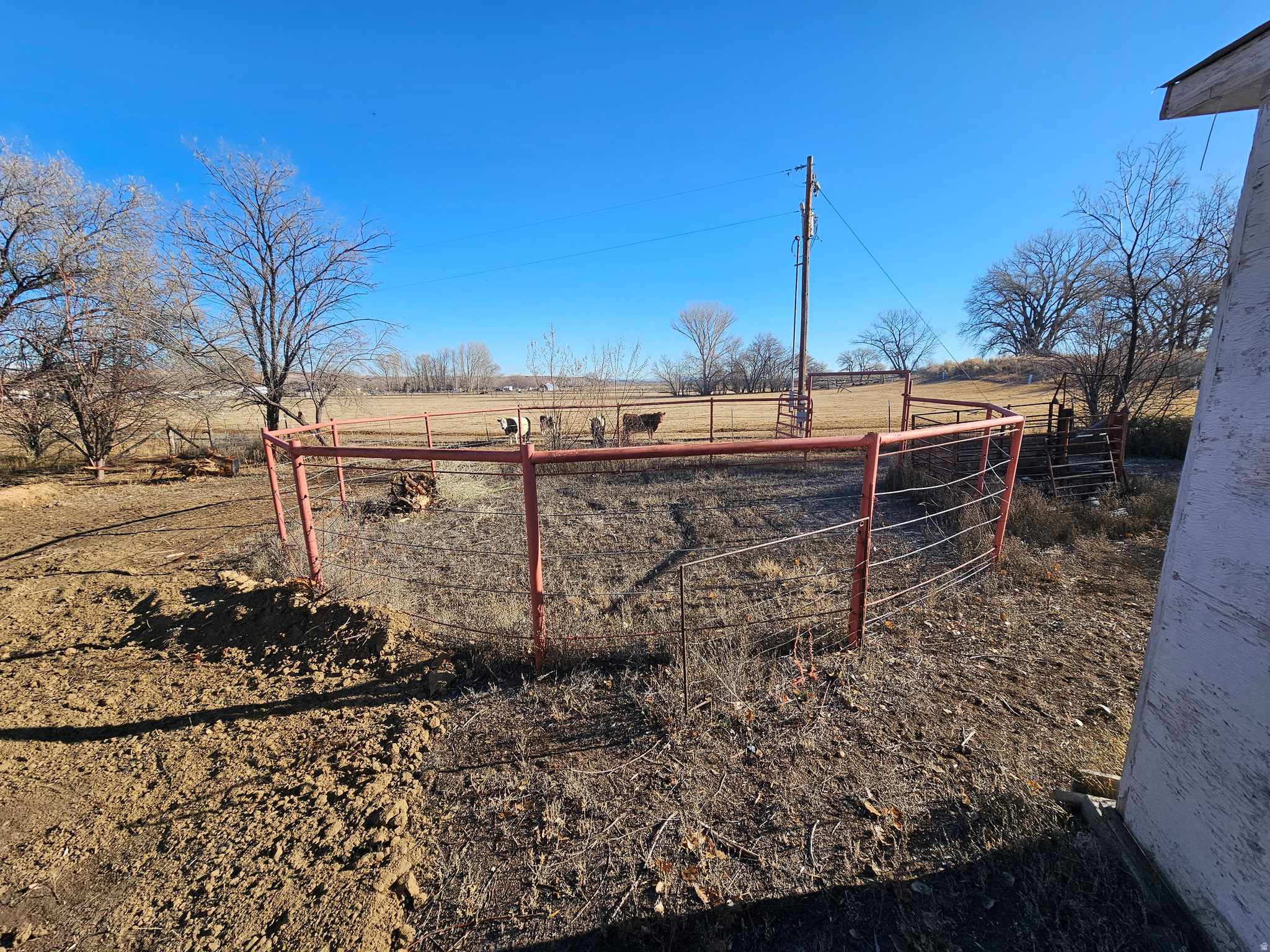 main property photo 17