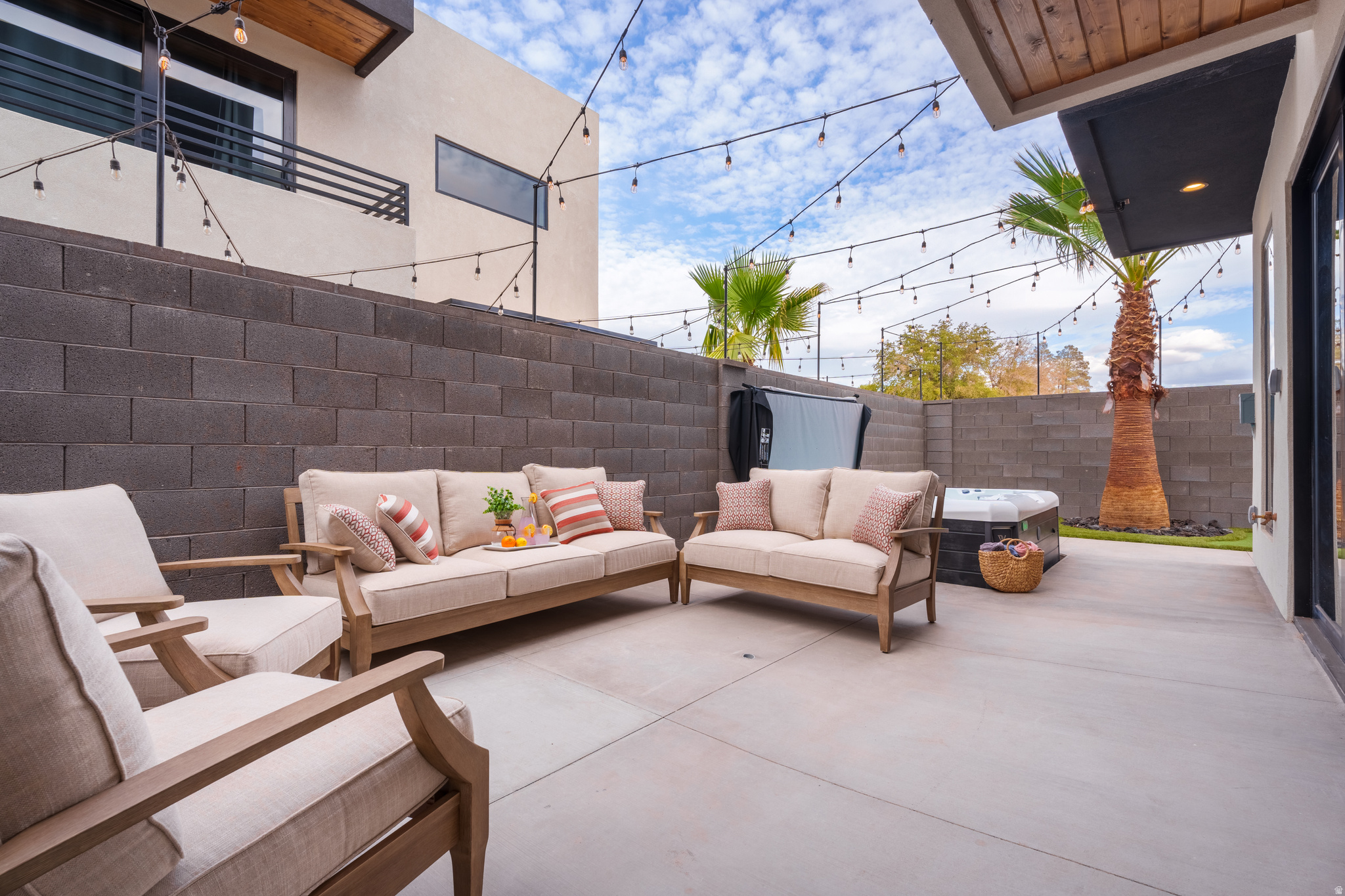 main property photo 61
