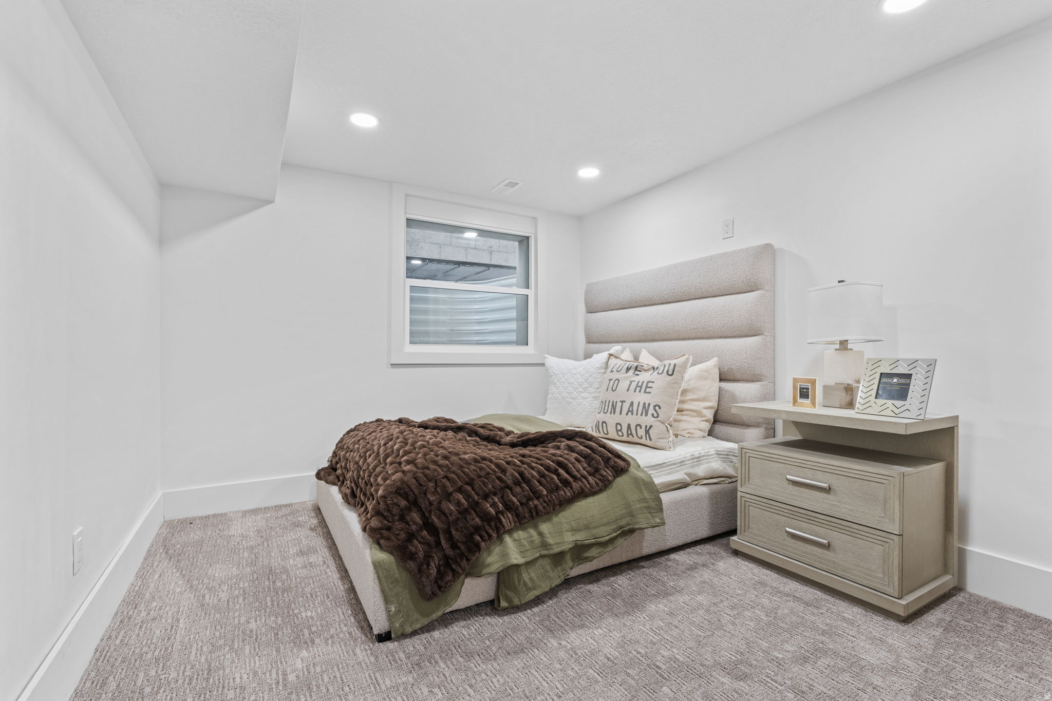 main property photo 83
