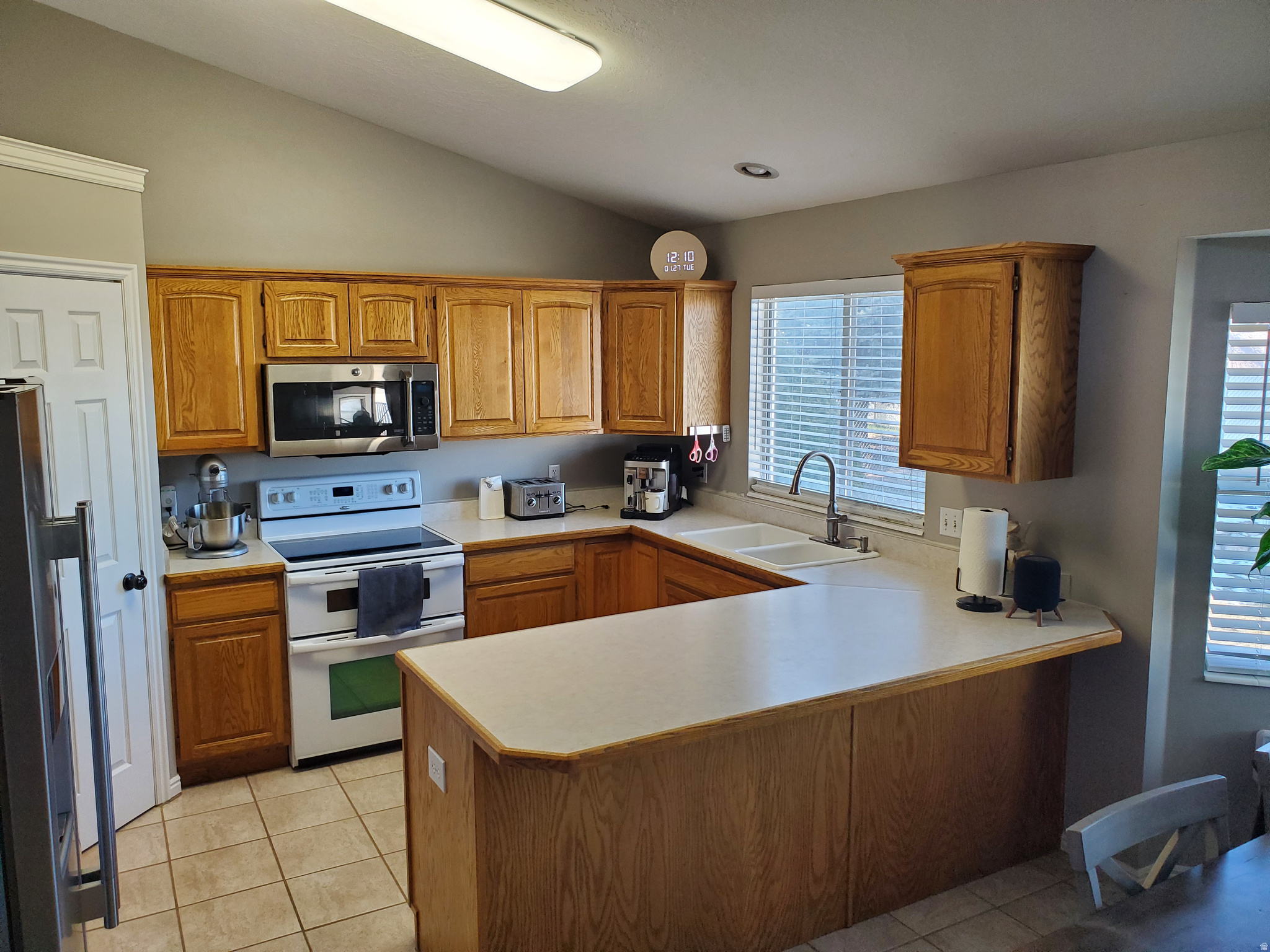 main property photo 4