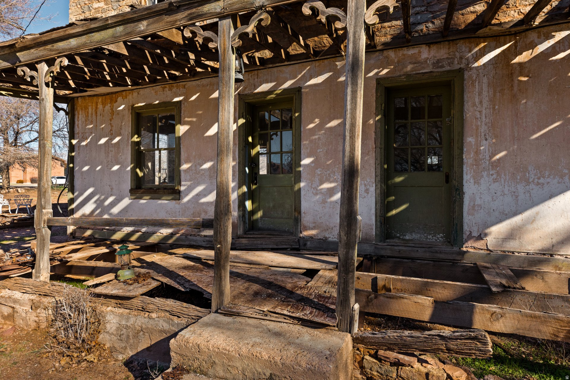 main property photo 12