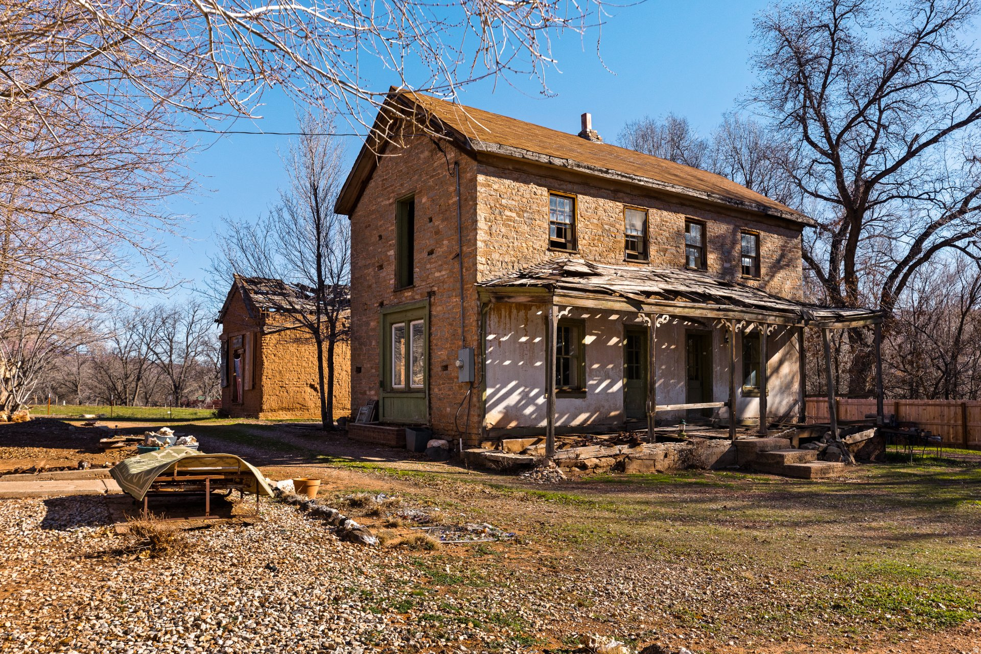 main property photo 2