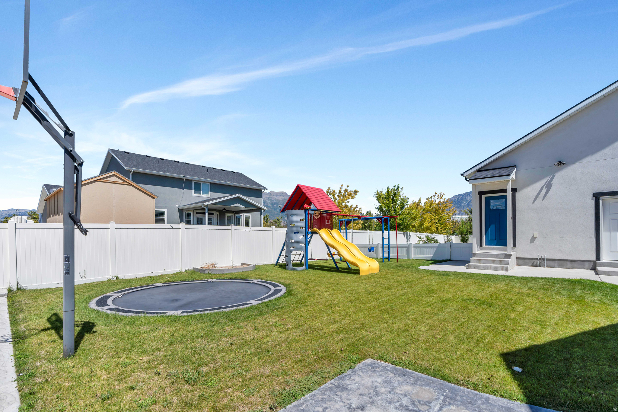main property photo 48