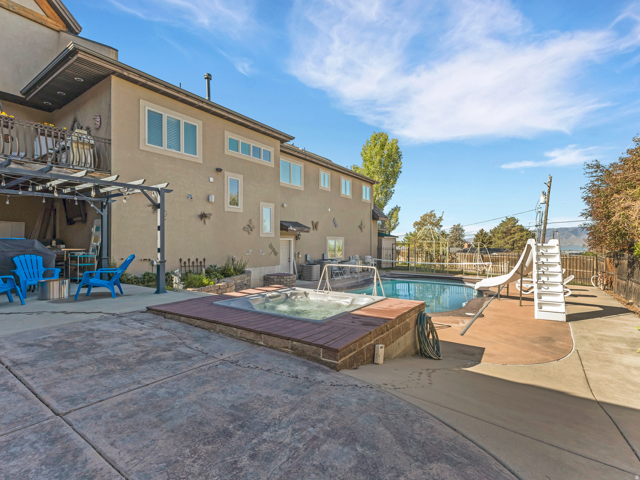 main property photo 64