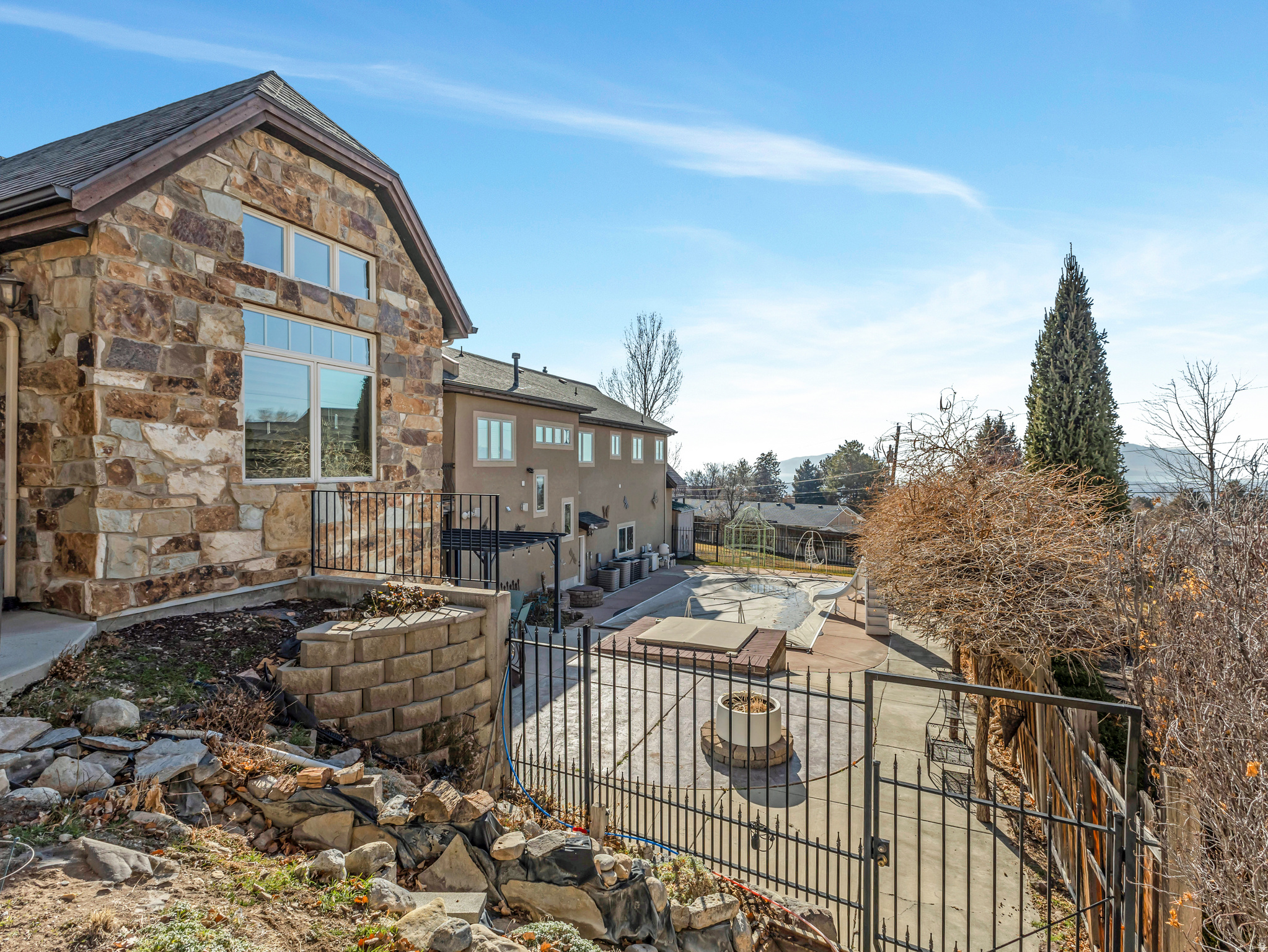 main property photo 71