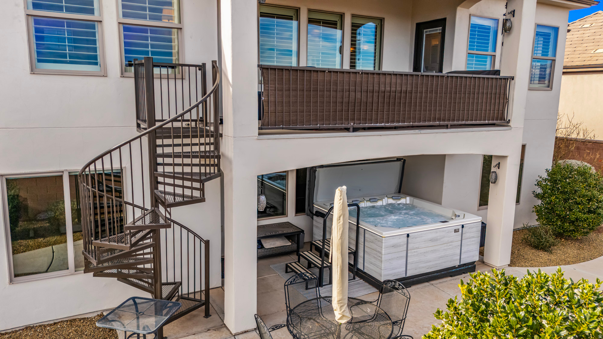main property photo 51