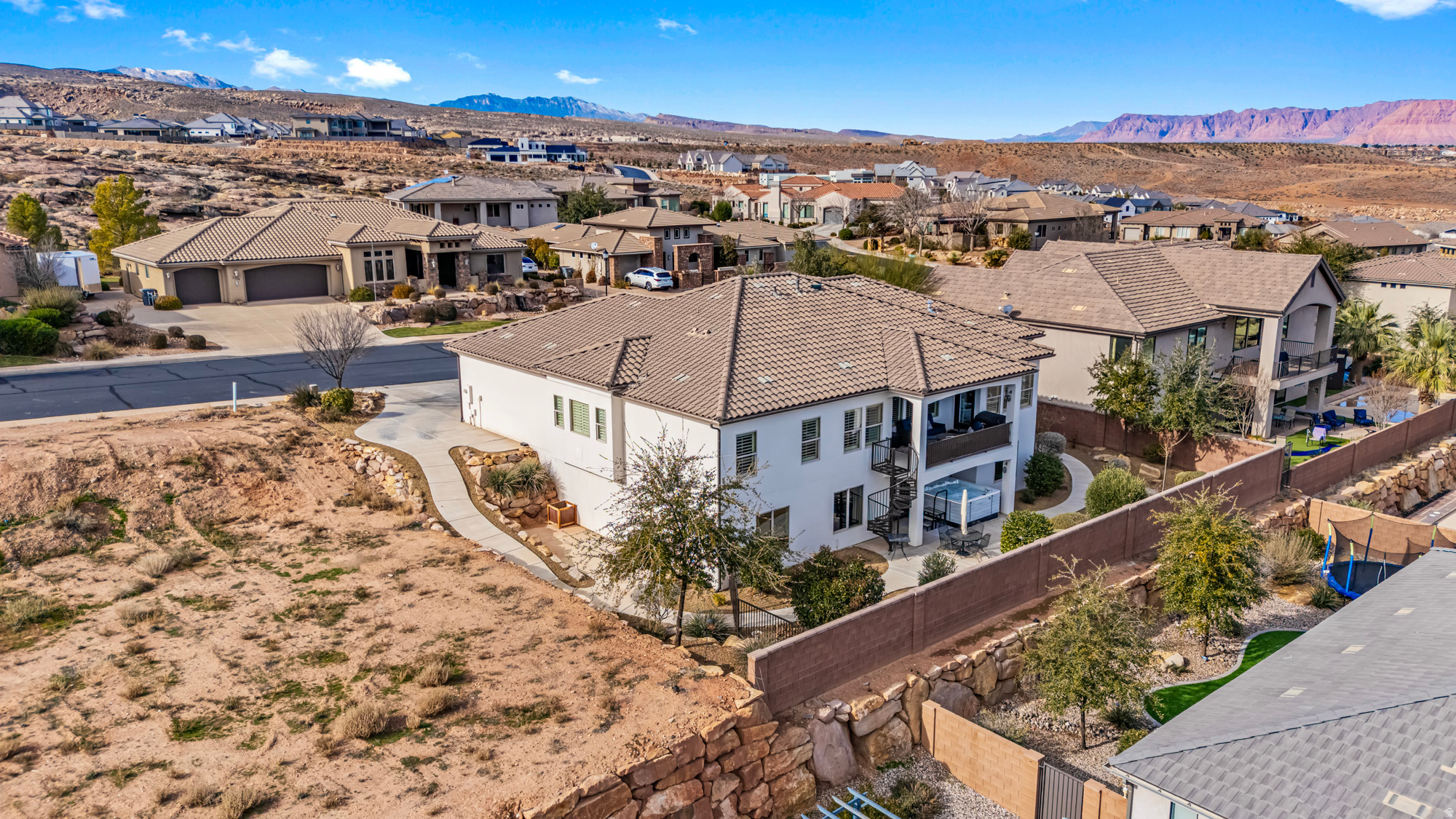 main property photo 54
