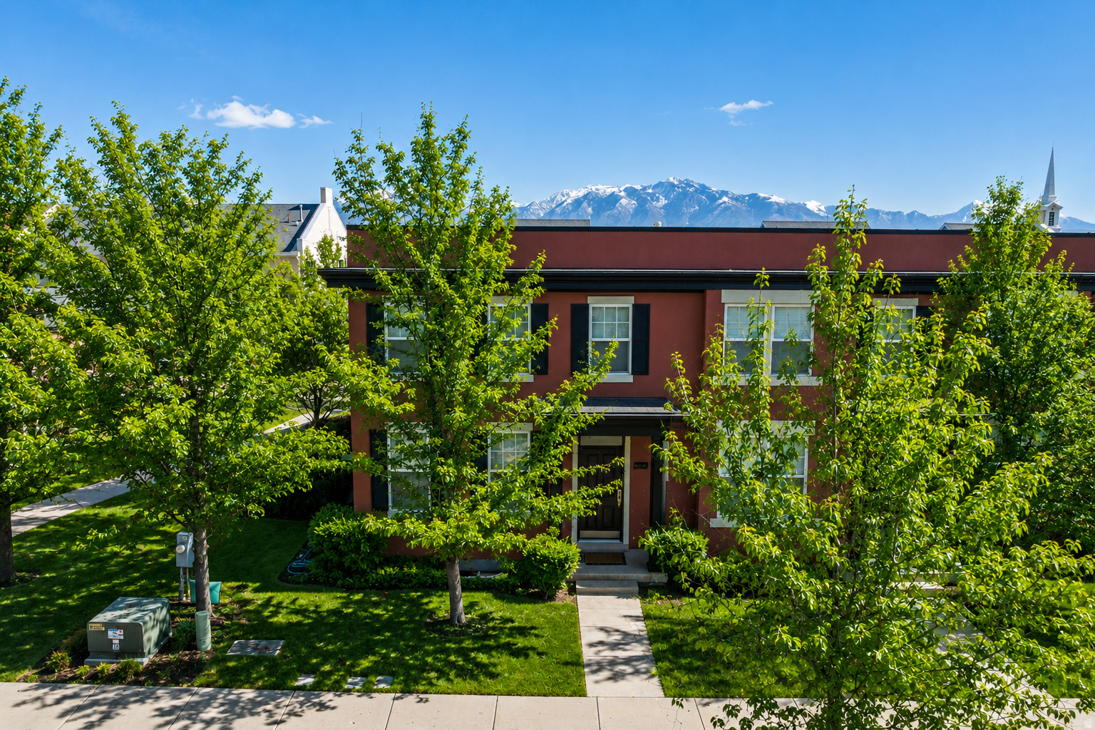 main property photo 36