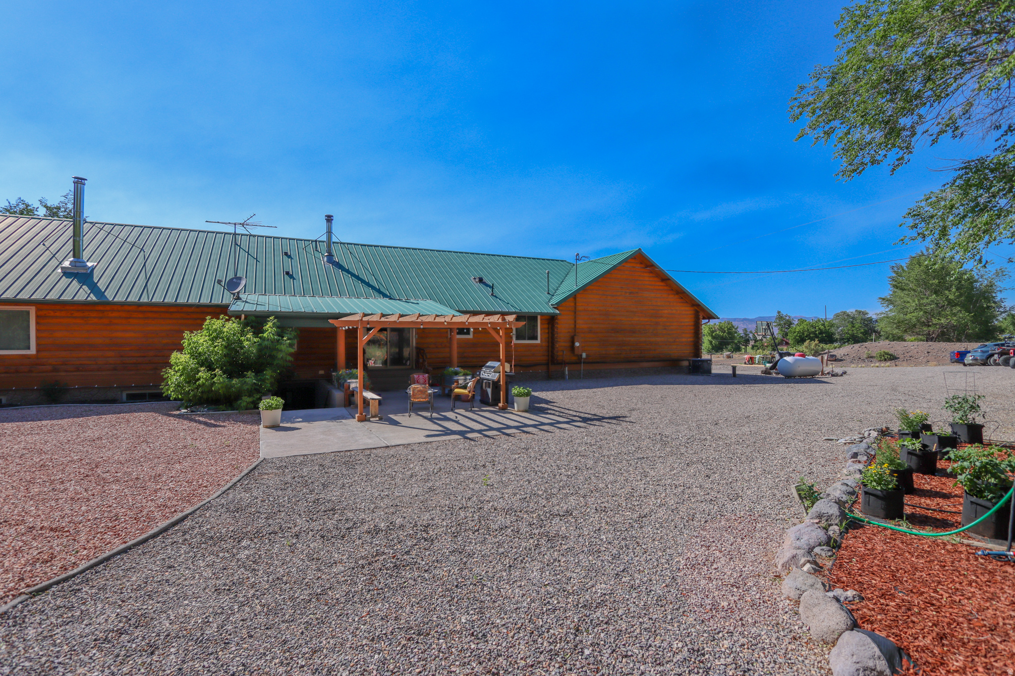 main property photo 53