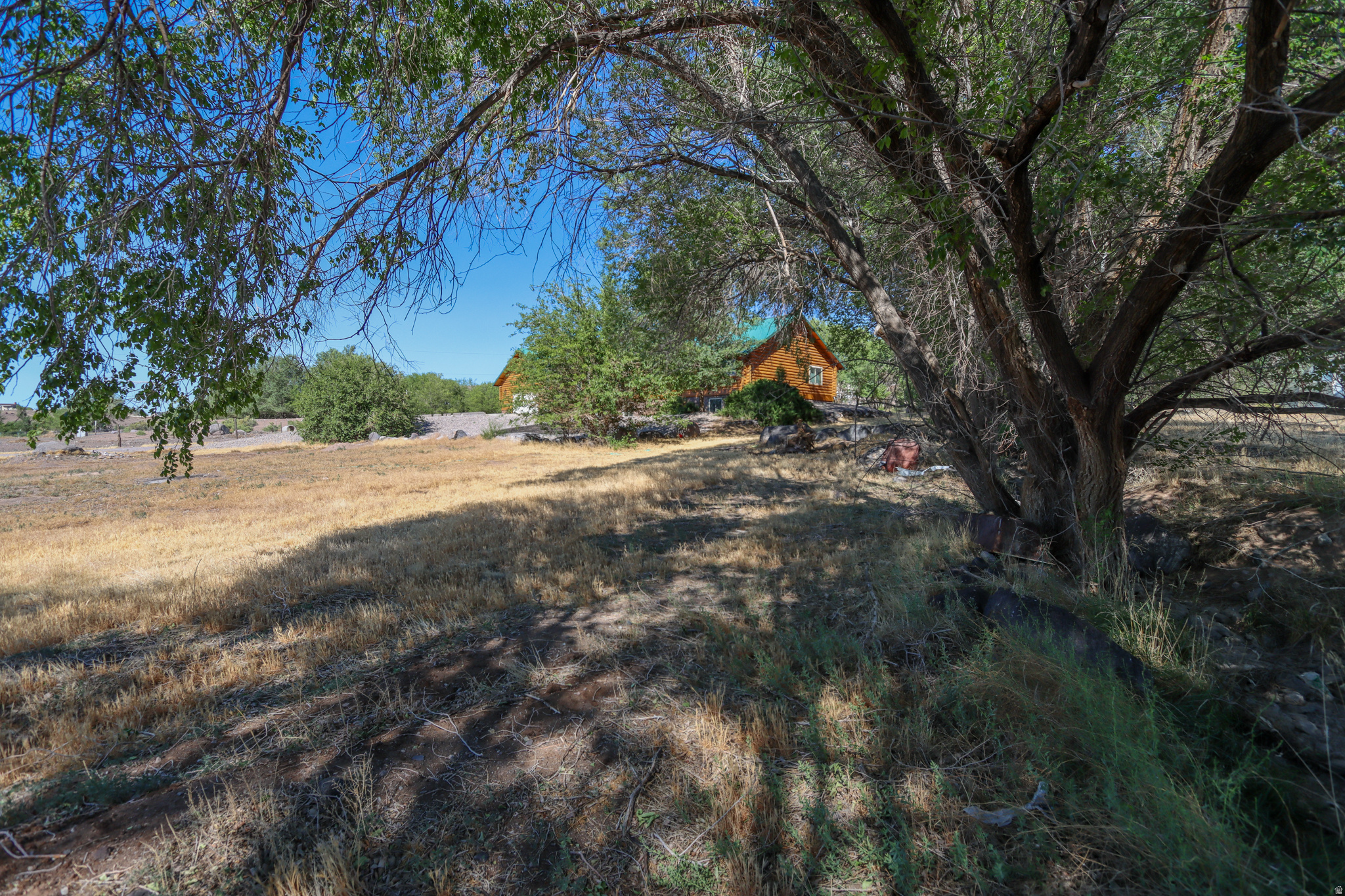 main property photo 70