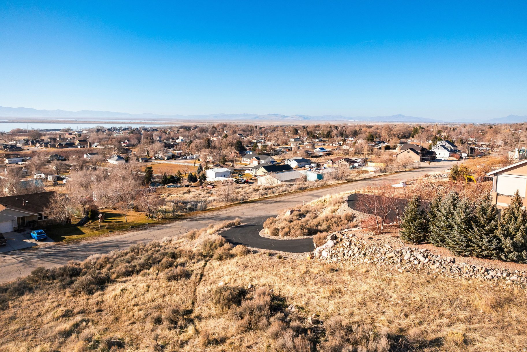 main property photo 19