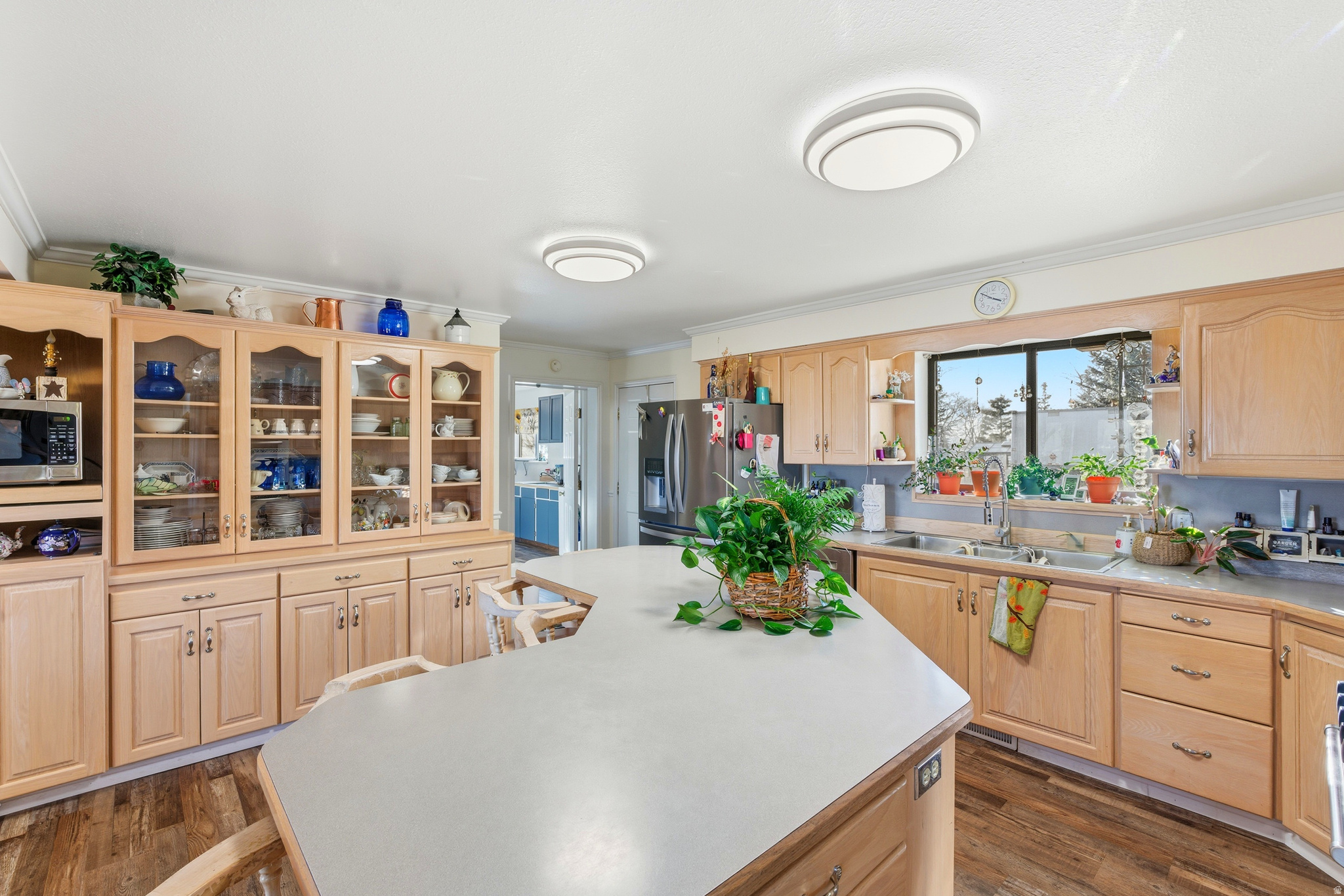 main property photo 19