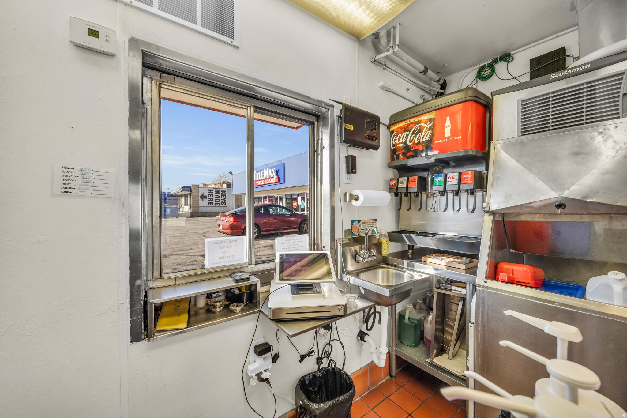 main property photo 17