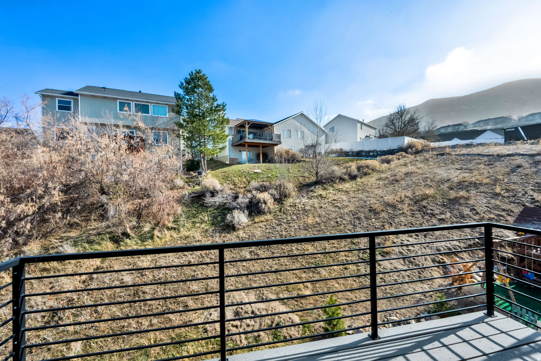 main property photo 15