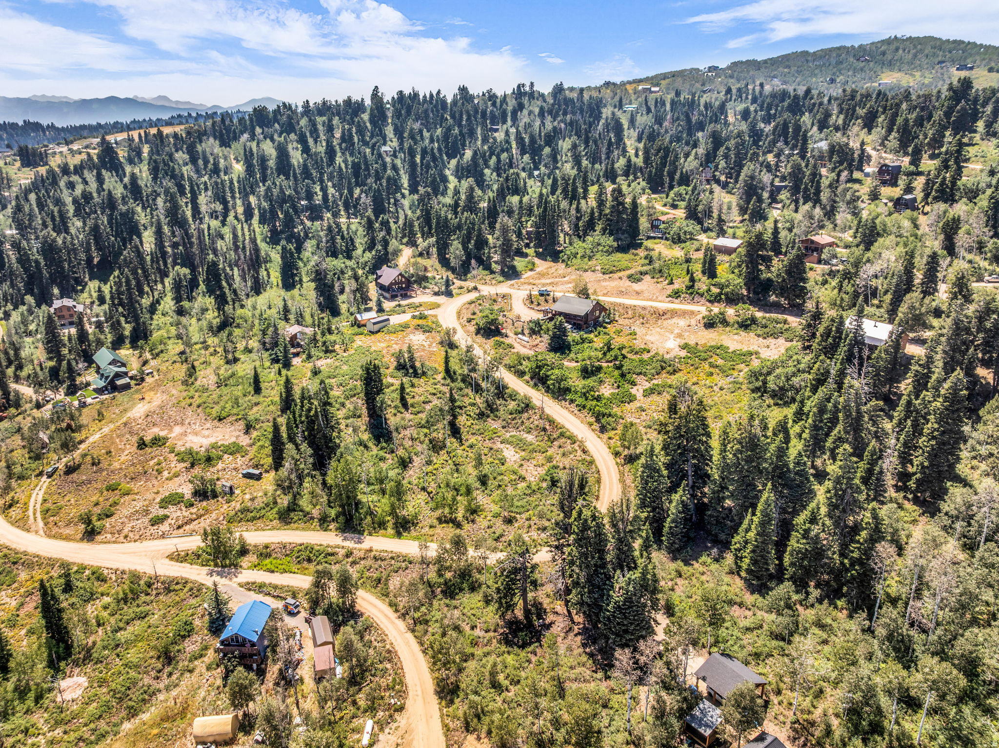main property photo 25