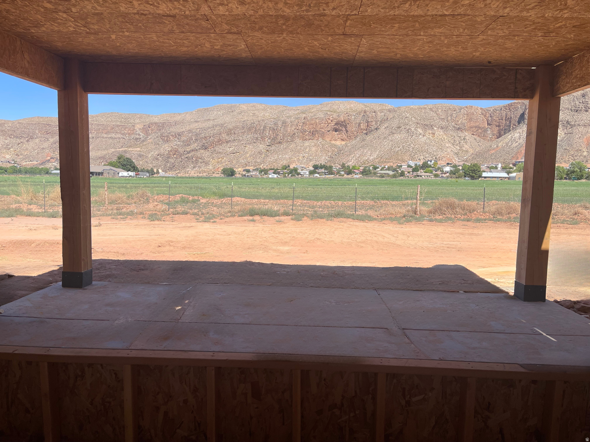 main property photo 17