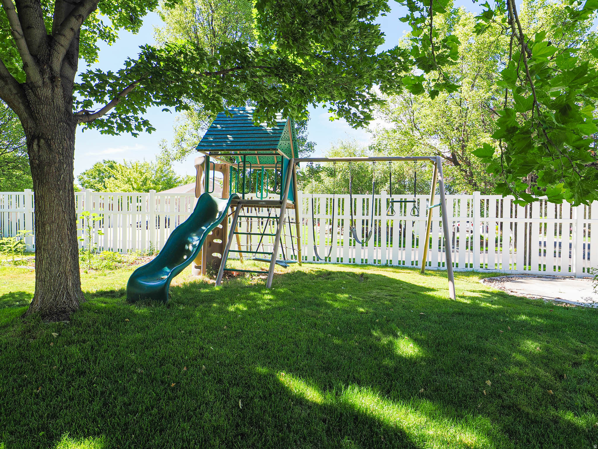 main property photo 61