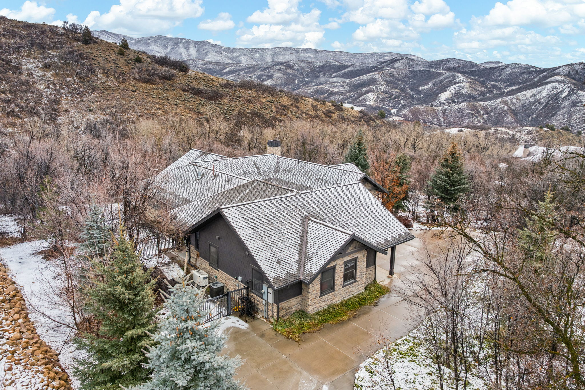 main property photo 56