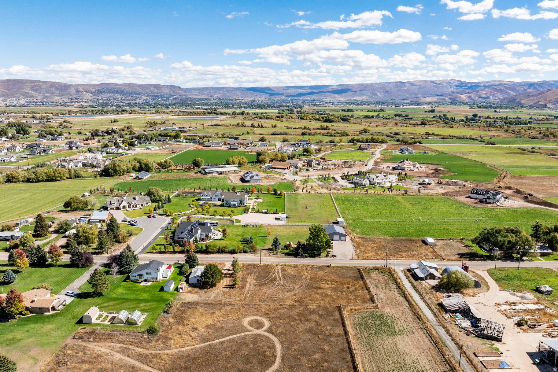 main property photo 20
