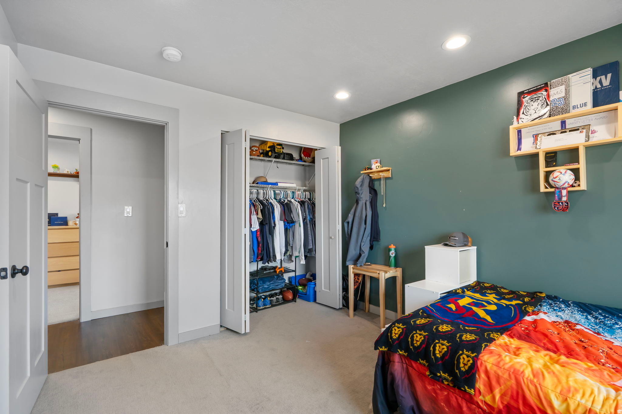 main property photo 35