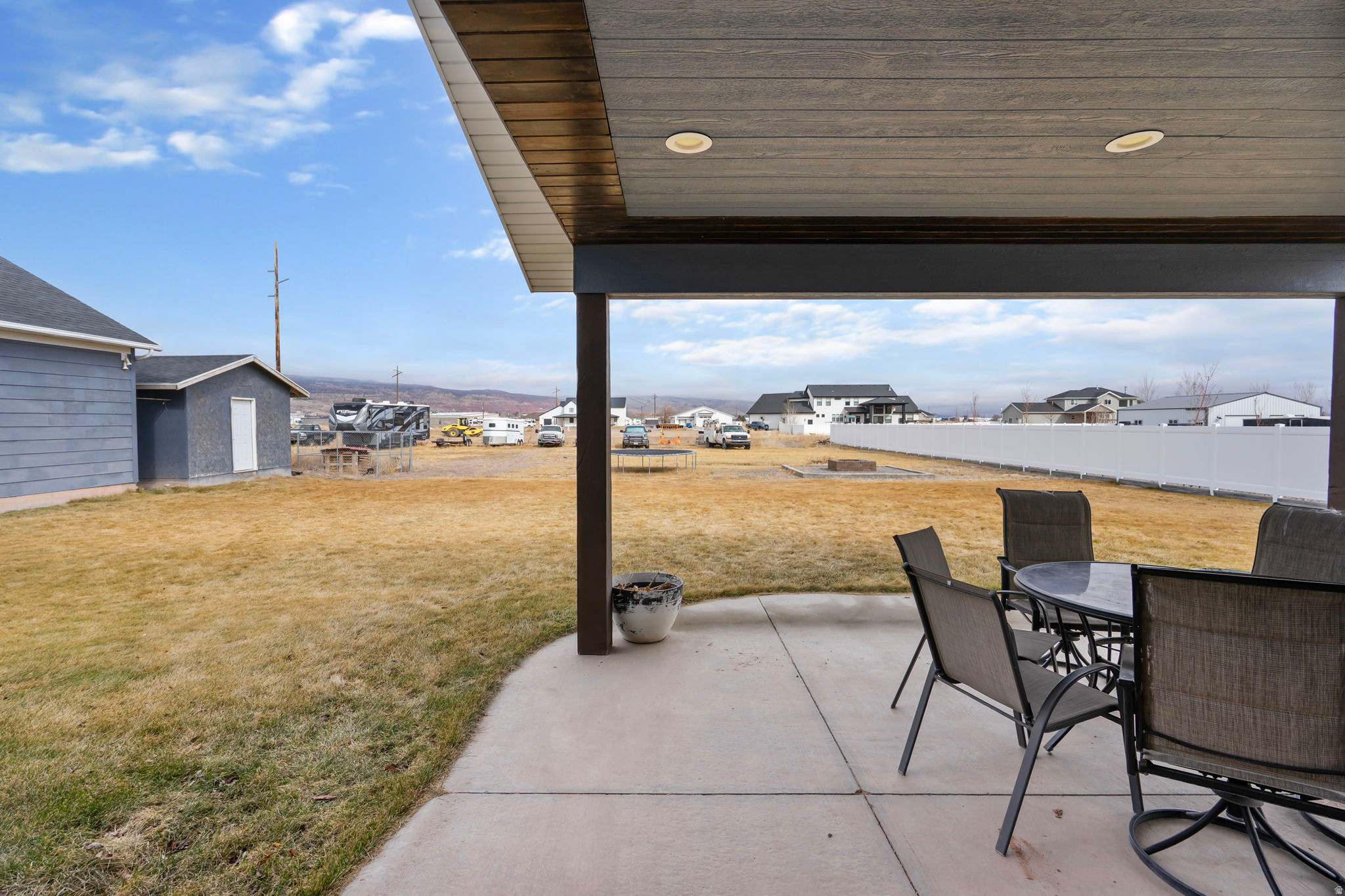 main property photo 43