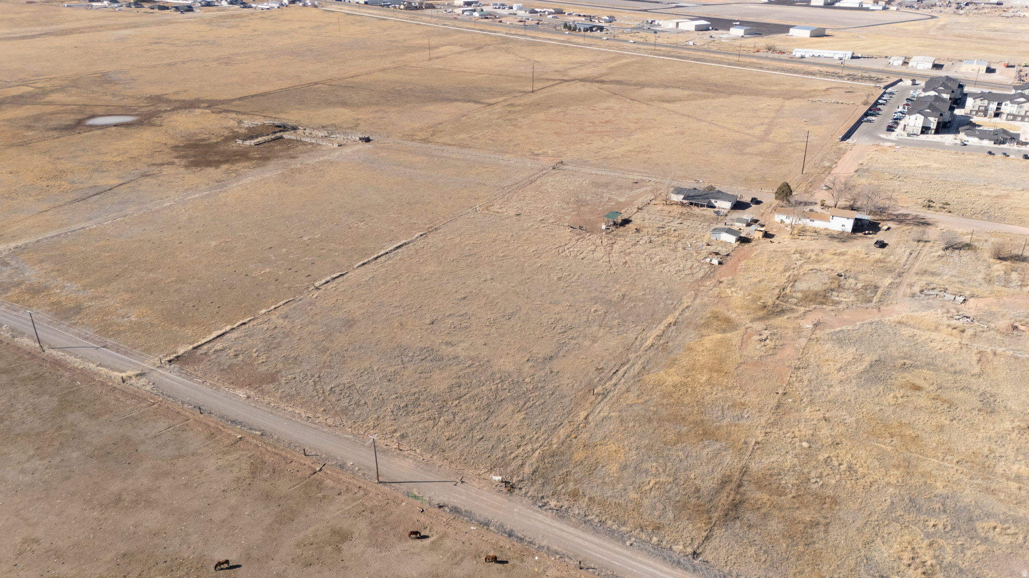 main property photo 10