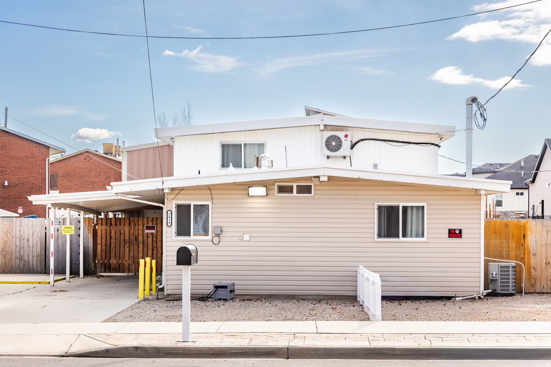 main property photo 31