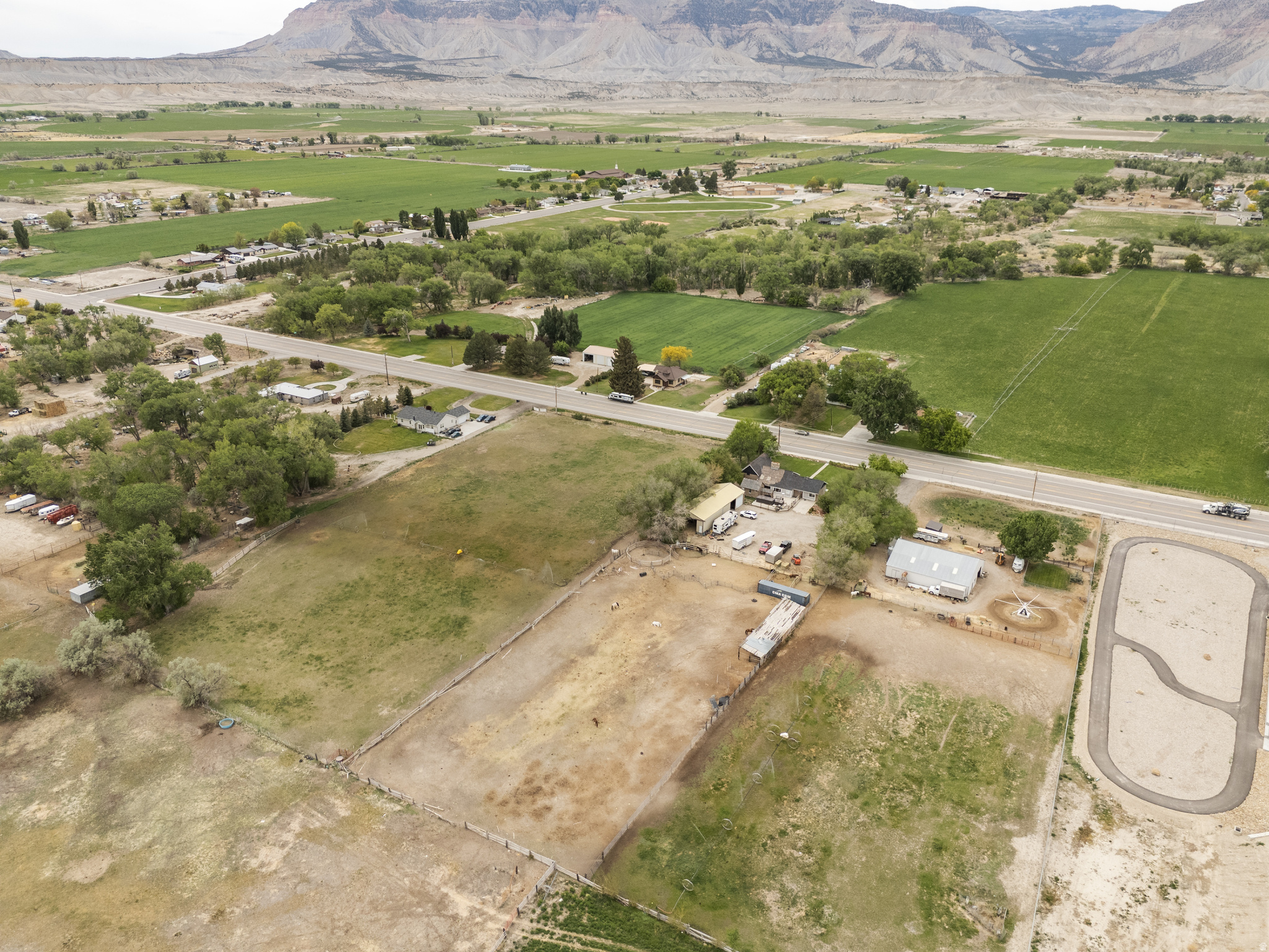 main property photo 45