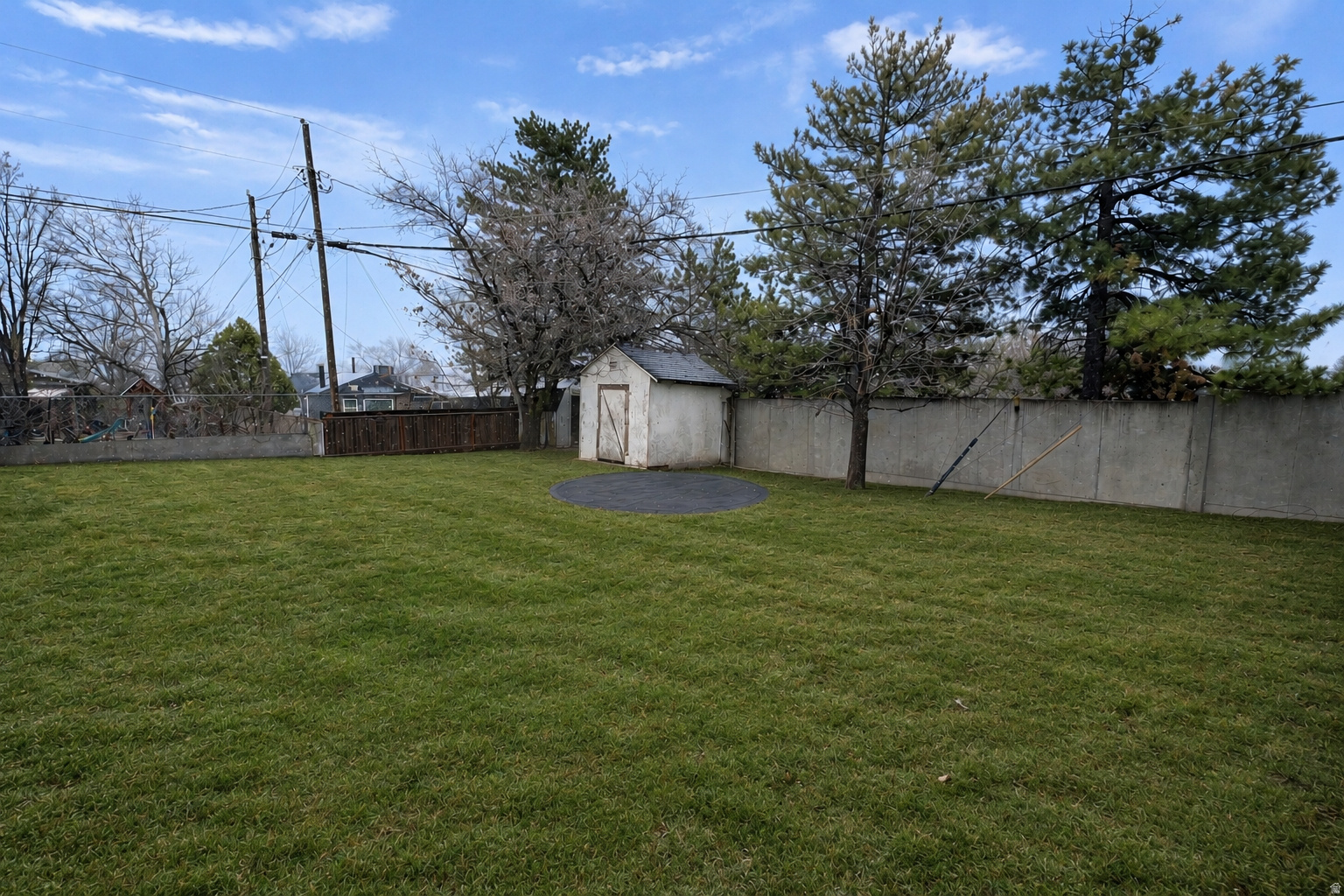 main property photo 29