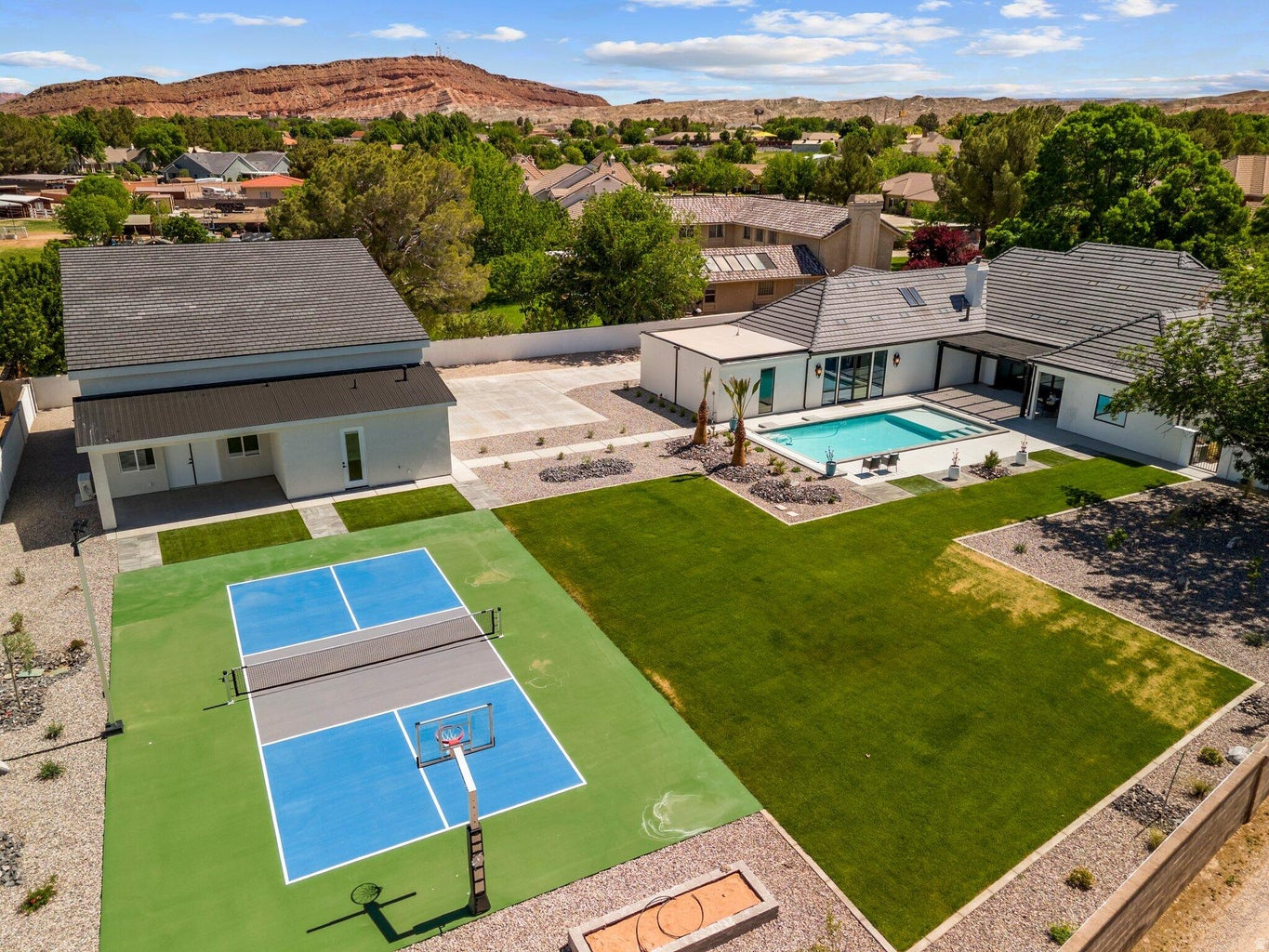 main property photo 81