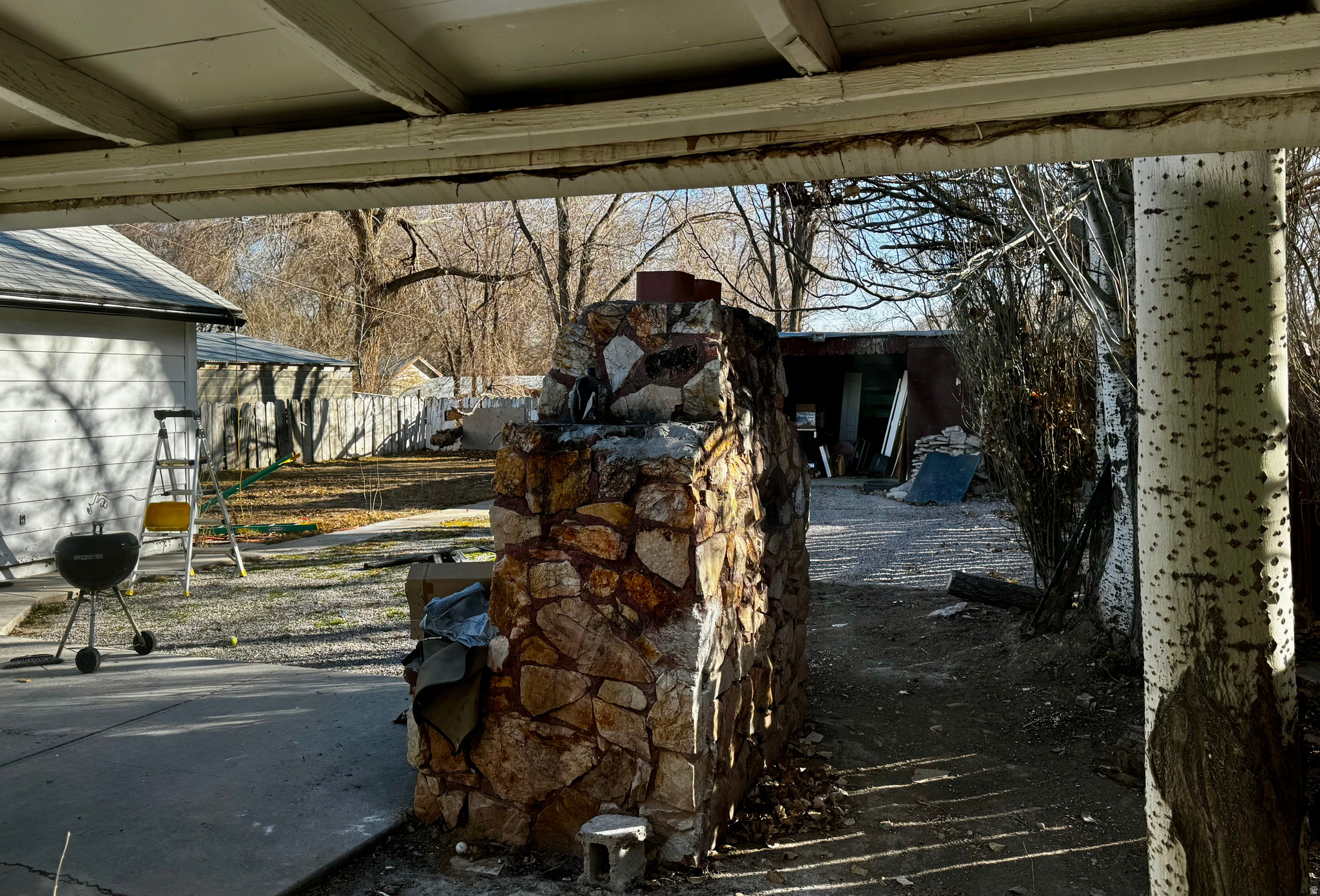 main property photo 22
