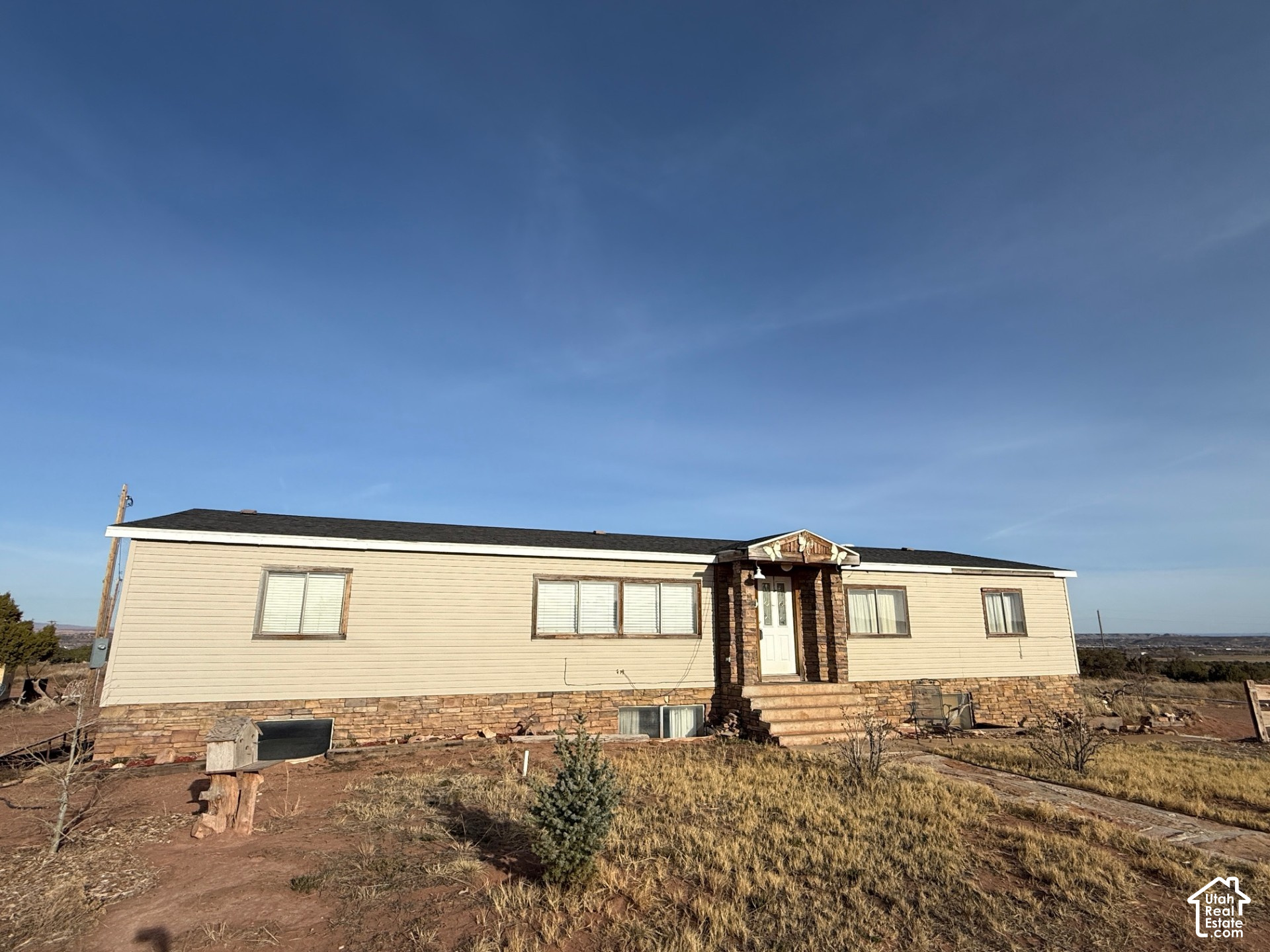 main property photo 47