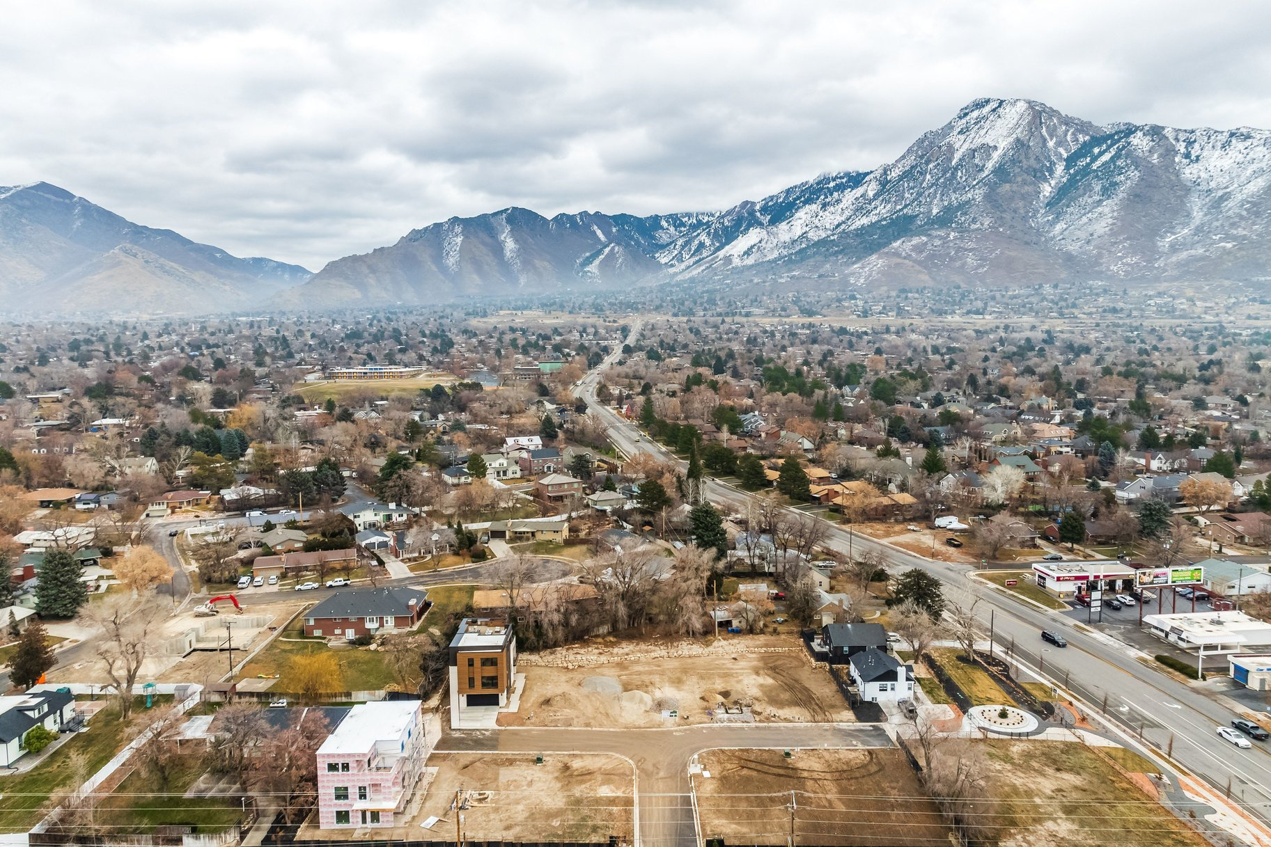 main property photo 60