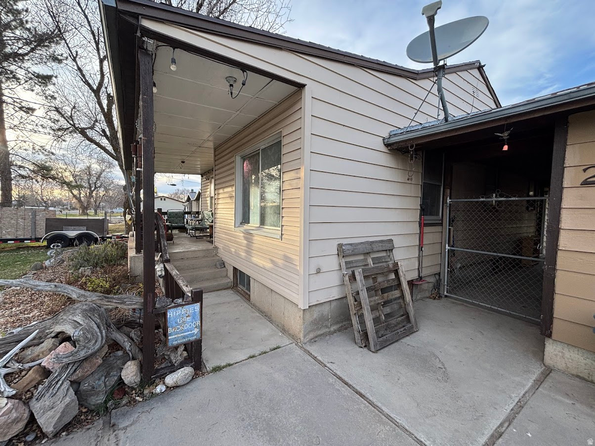 main property photo 35