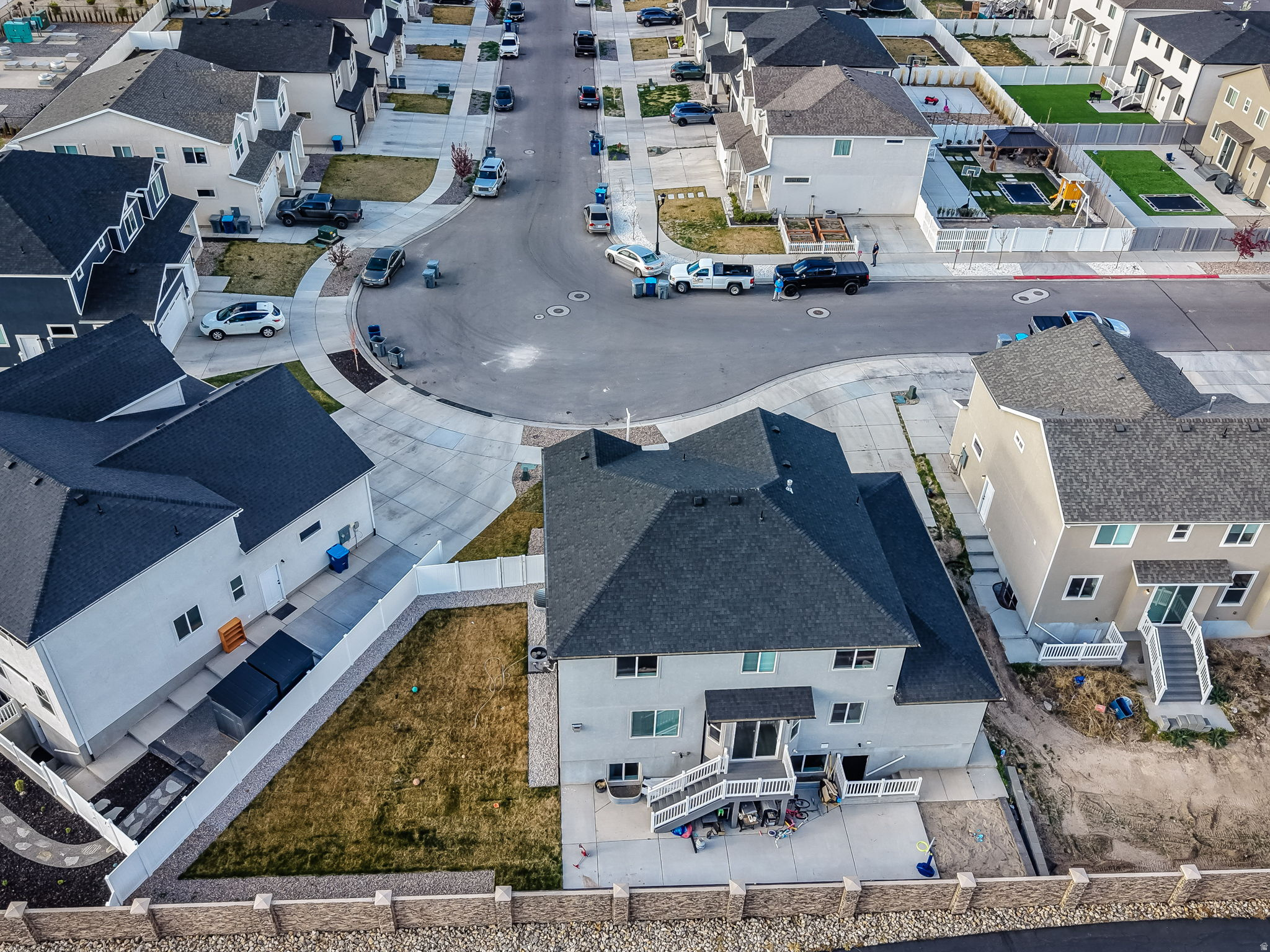 main property photo 46