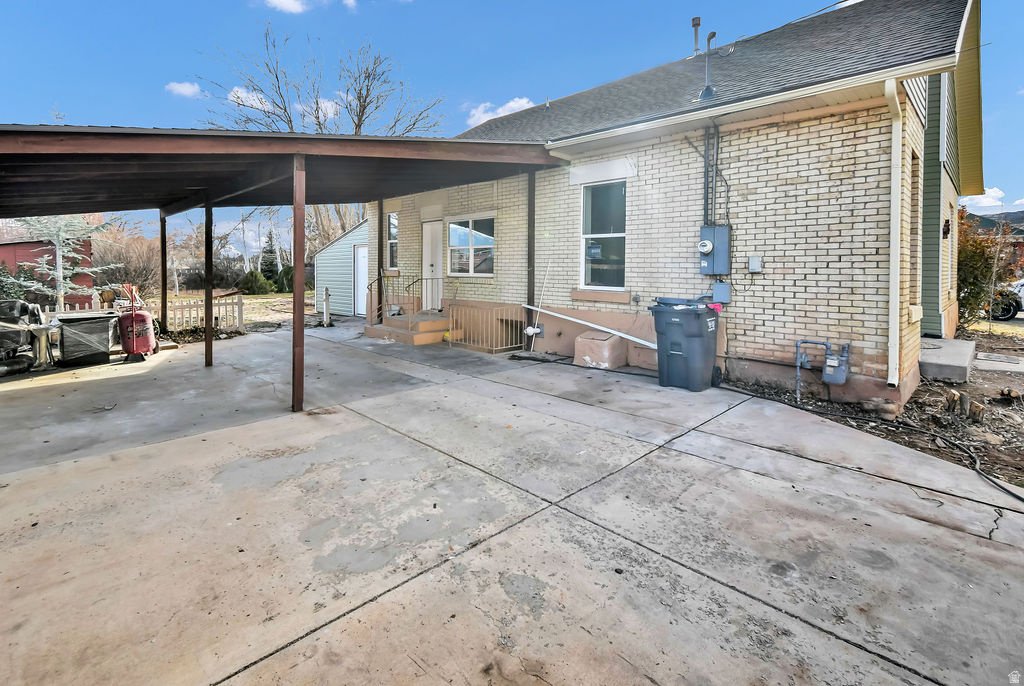 main property photo 30