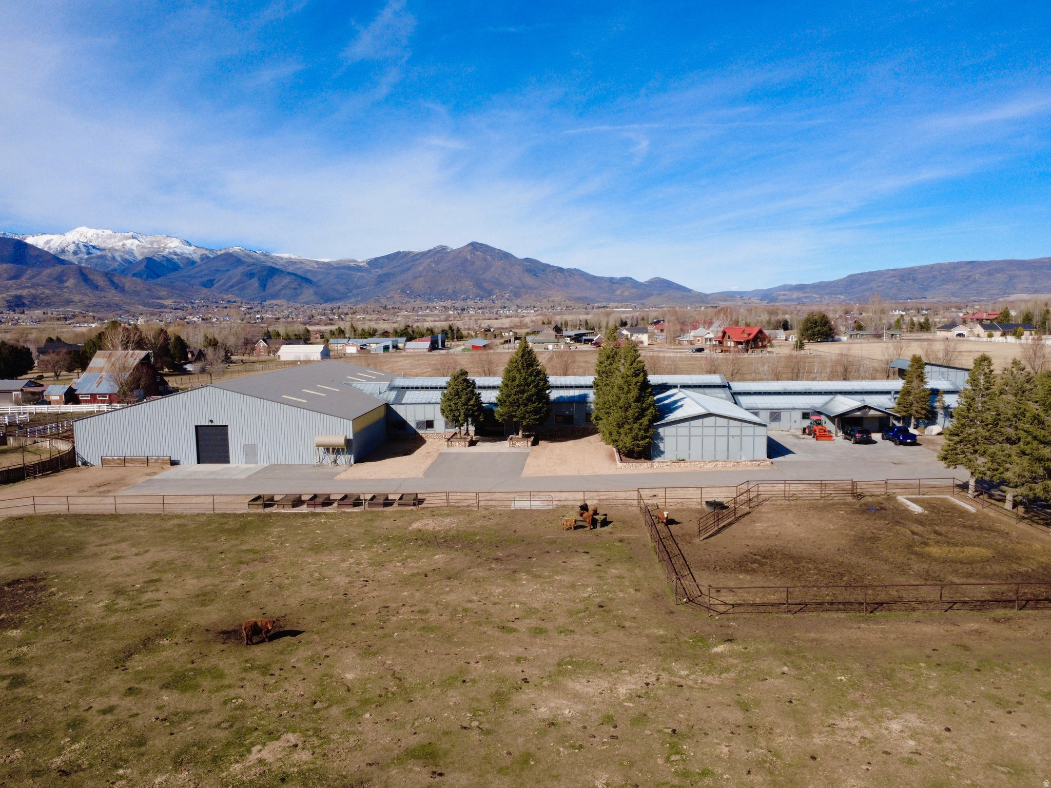 main property photo 10