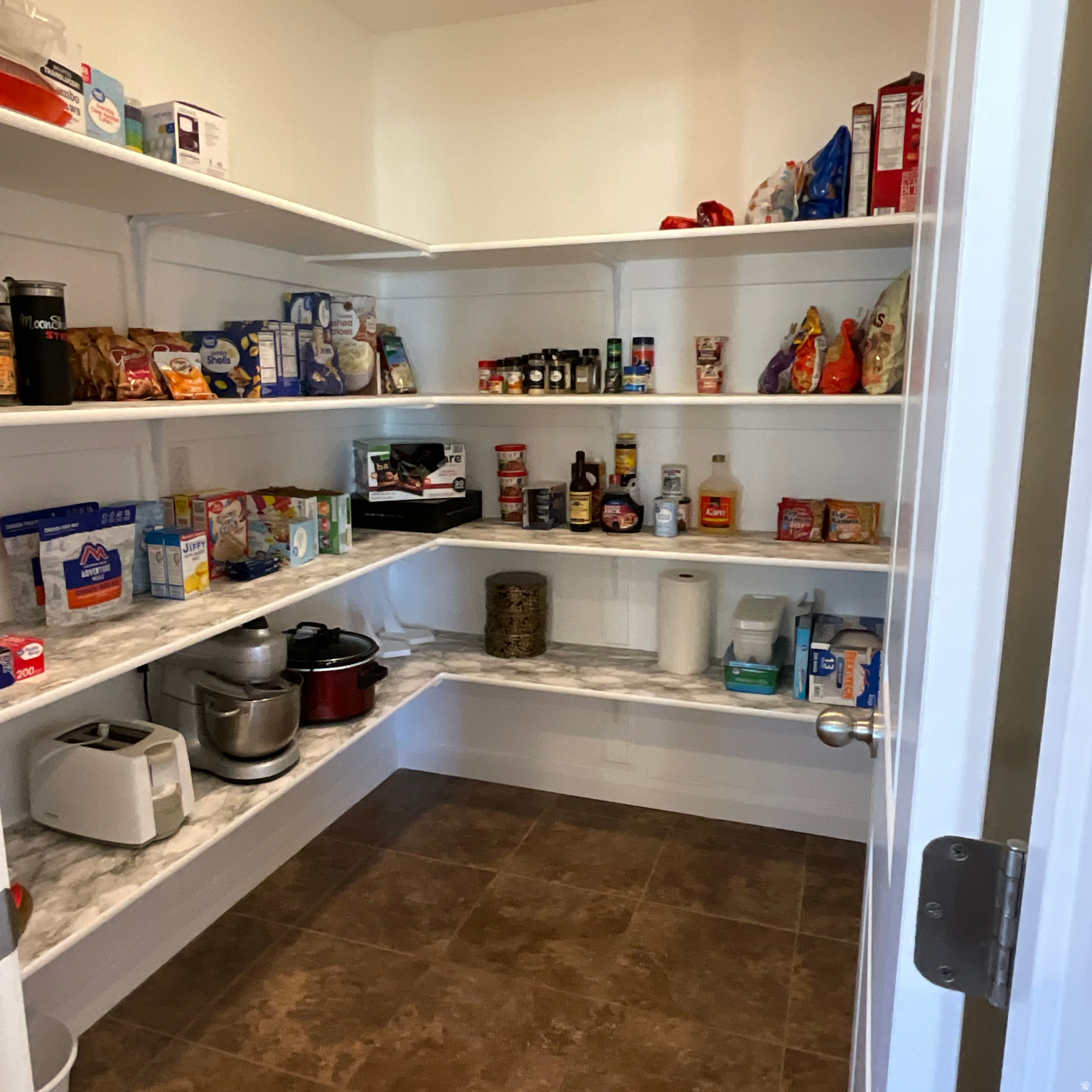 main property photo 9