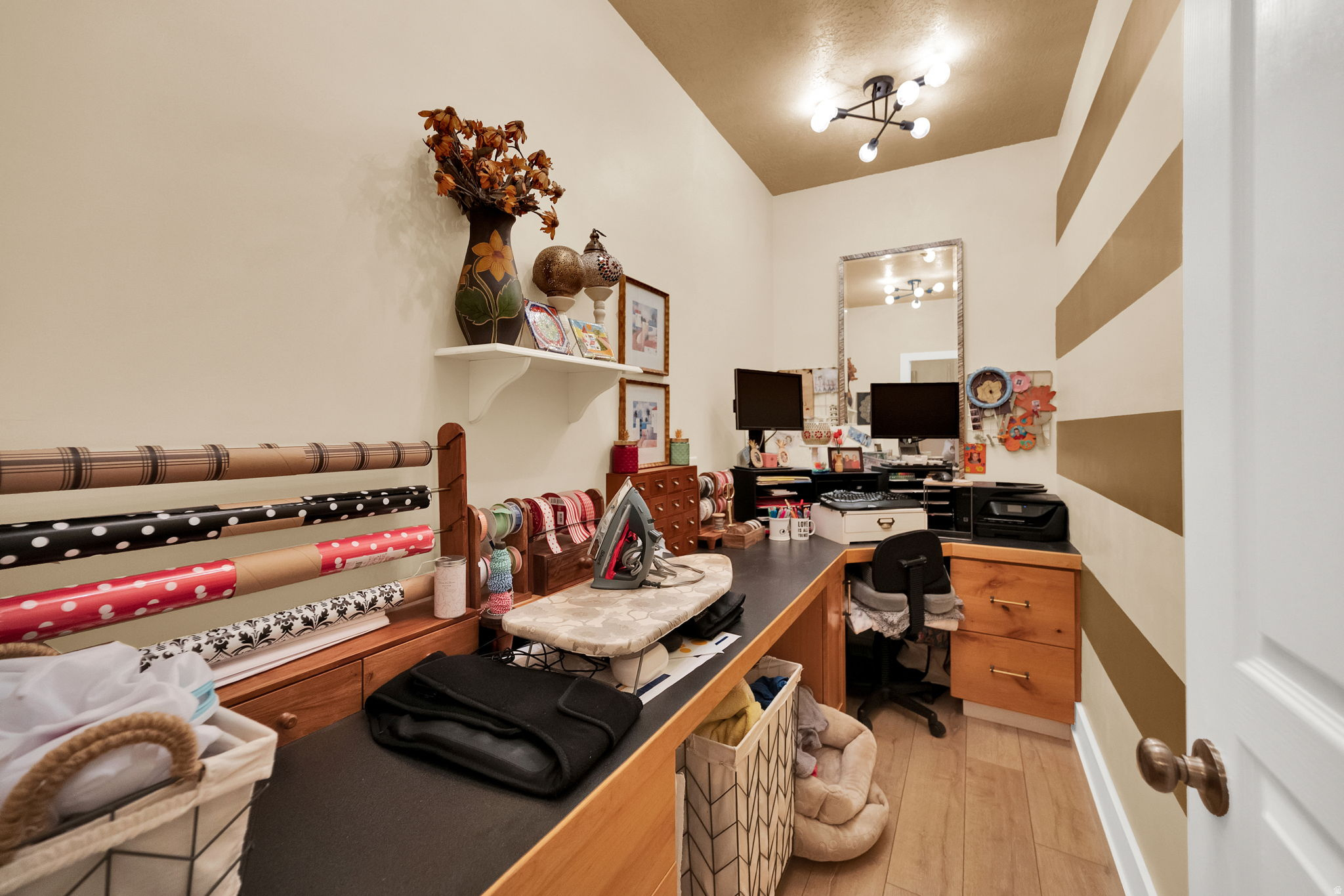 main property photo 23