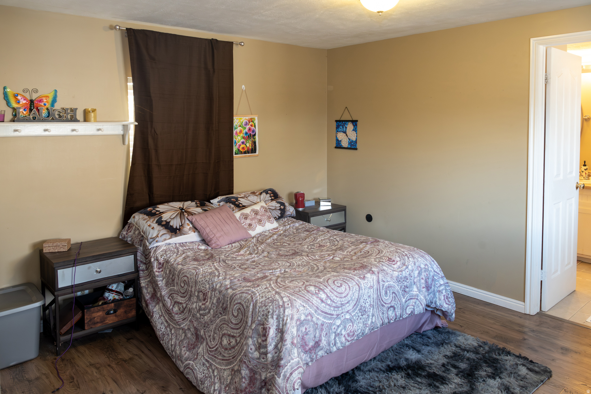 main property photo 7