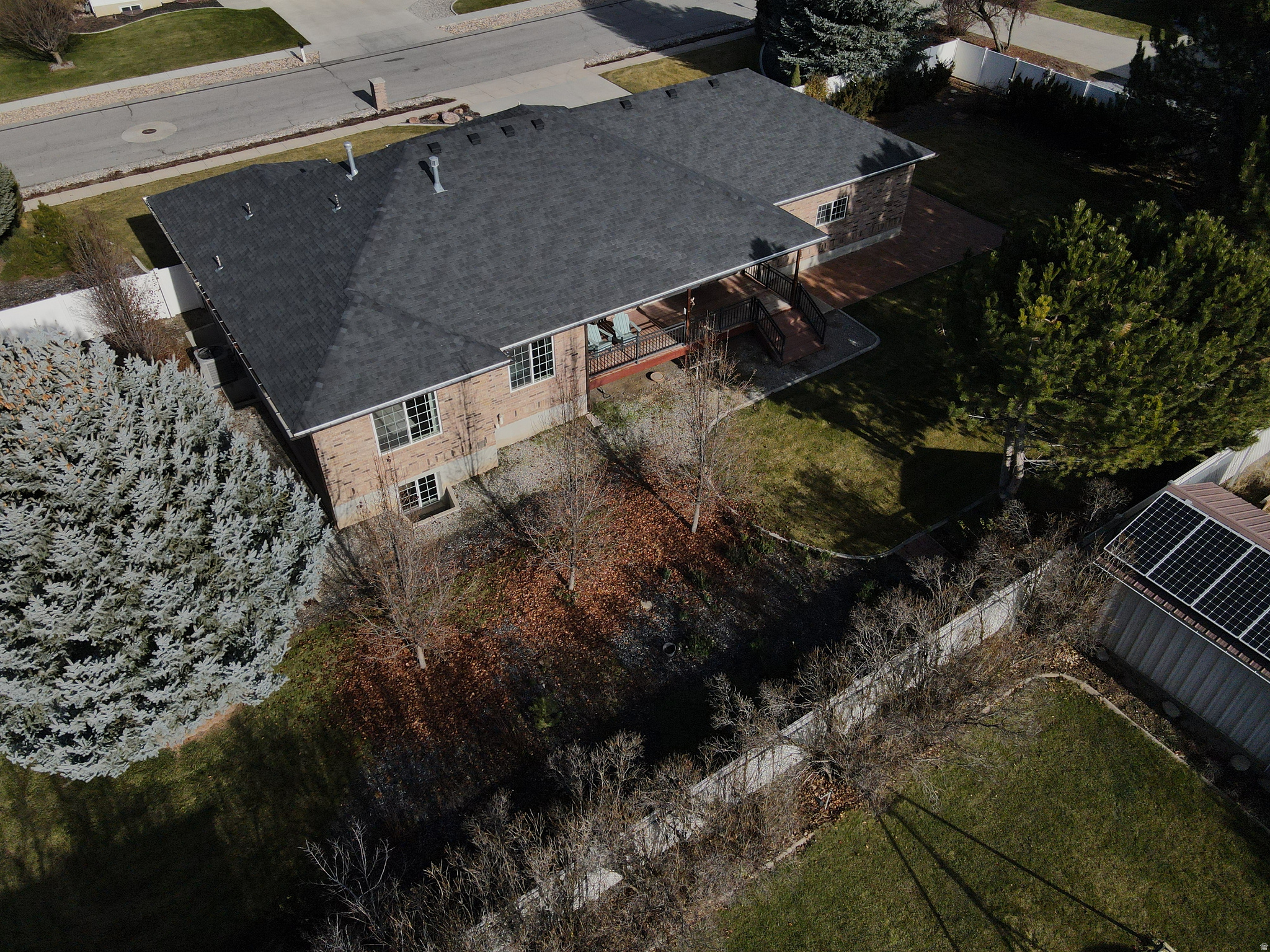 main property photo 26