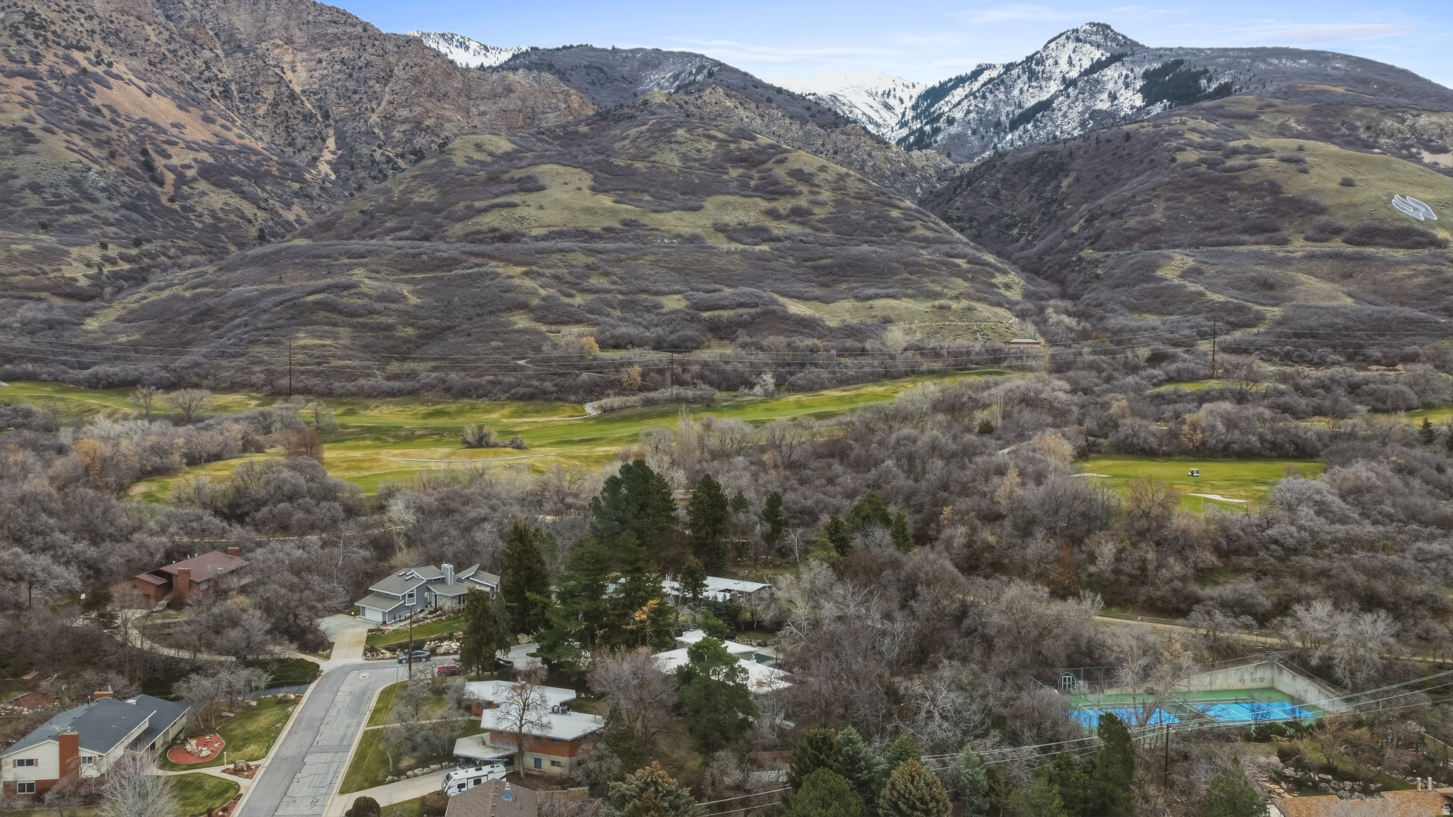 main property photo 41
